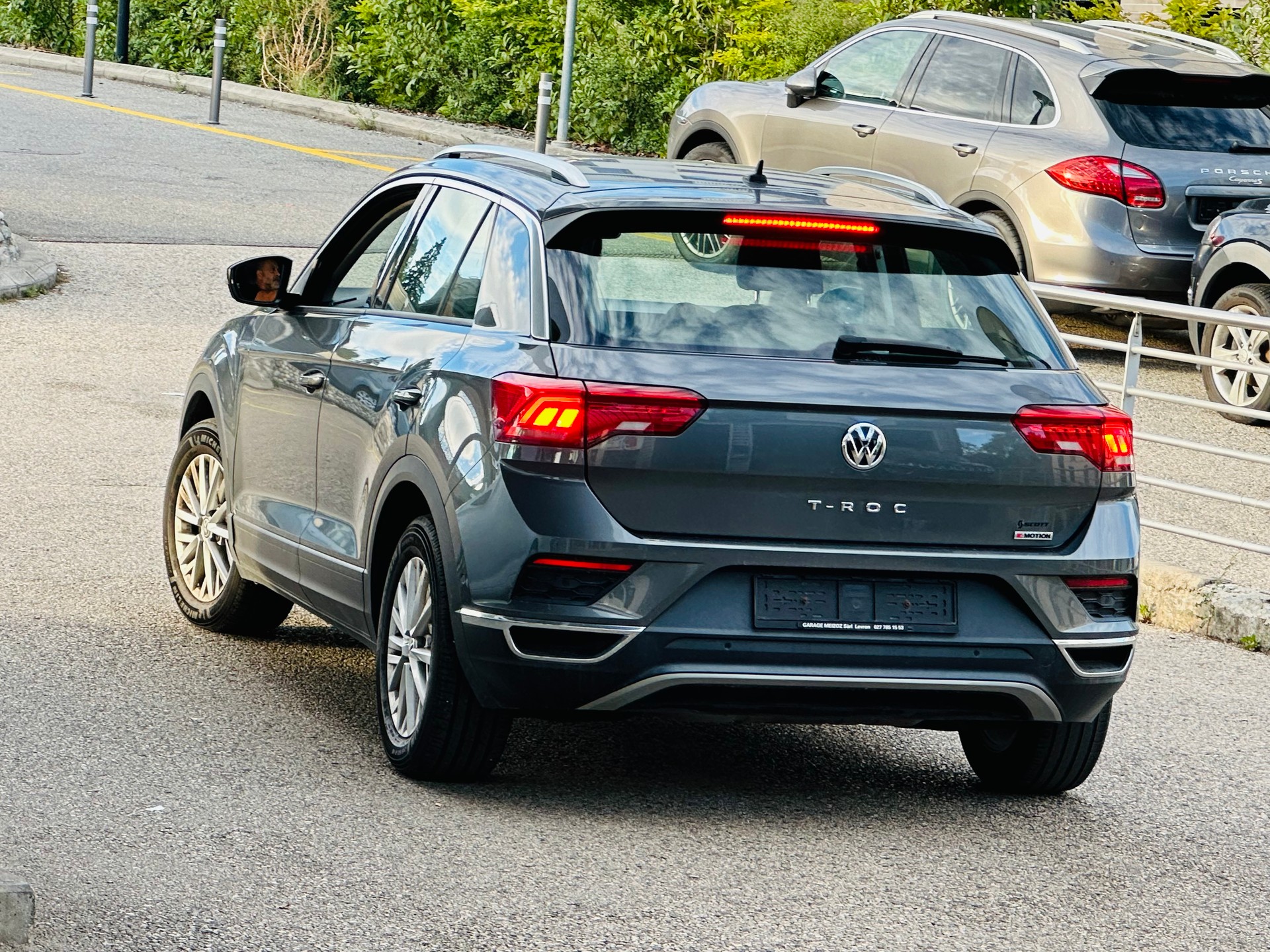 VW T-Roc 2.0 TSI Advance DSG 4Motion-image-7