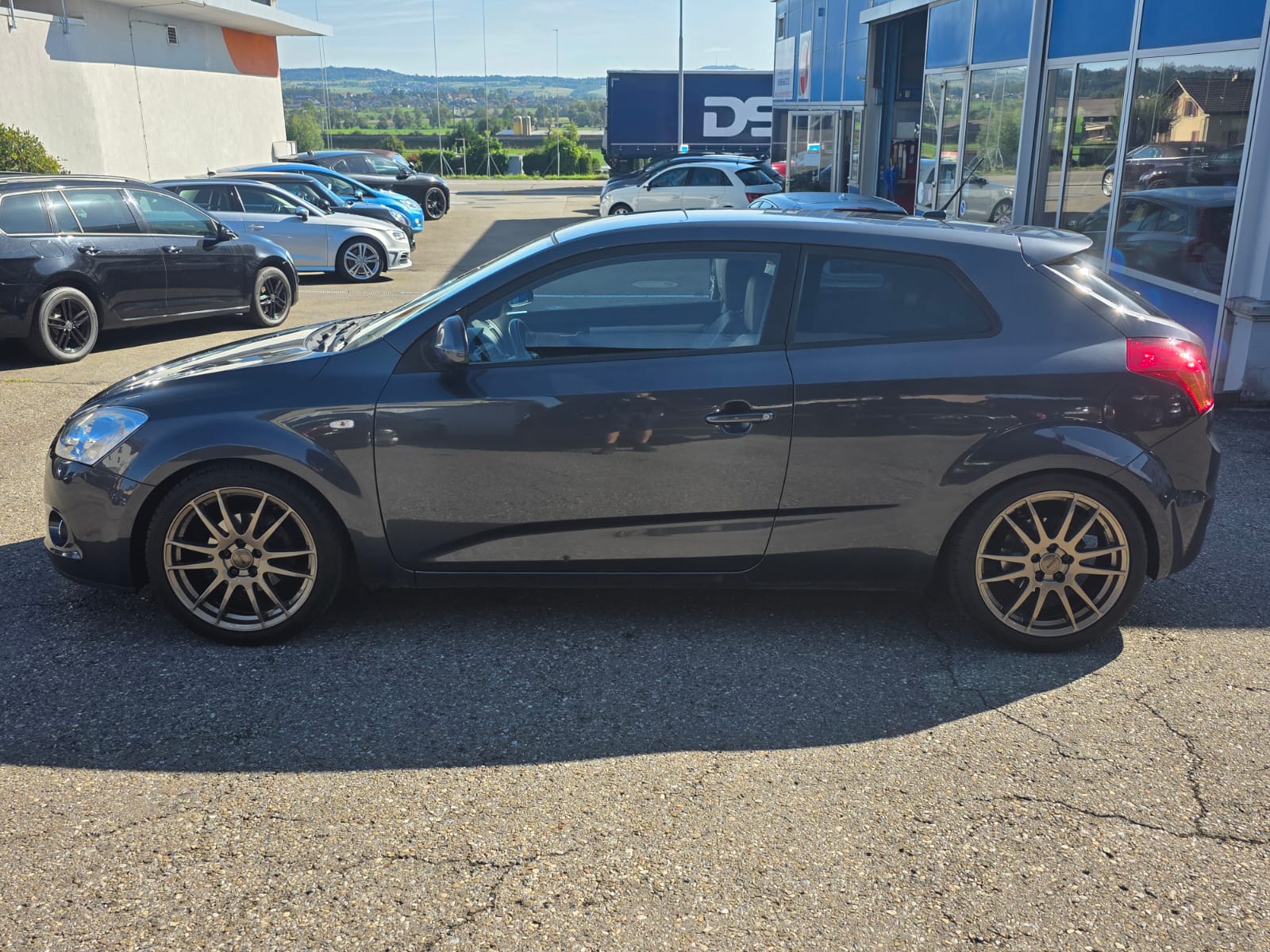 KIA Pro_Cee'd 1.6 16V-showroom-element-2