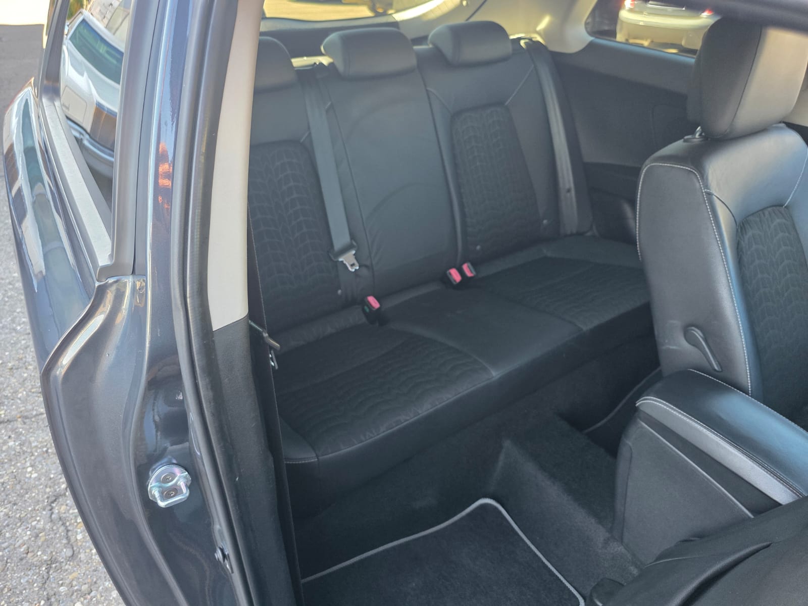 KIA Pro_Cee'd 1.6 16V-image-14