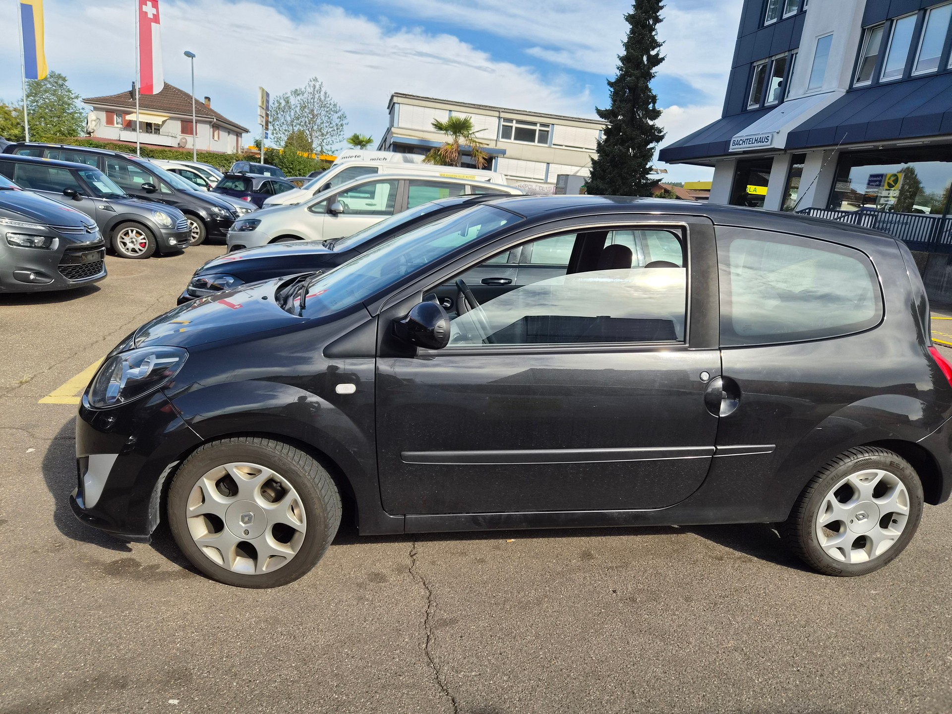 RENAULT Twingo 1.2 16V Initiale Quickshift-image-6