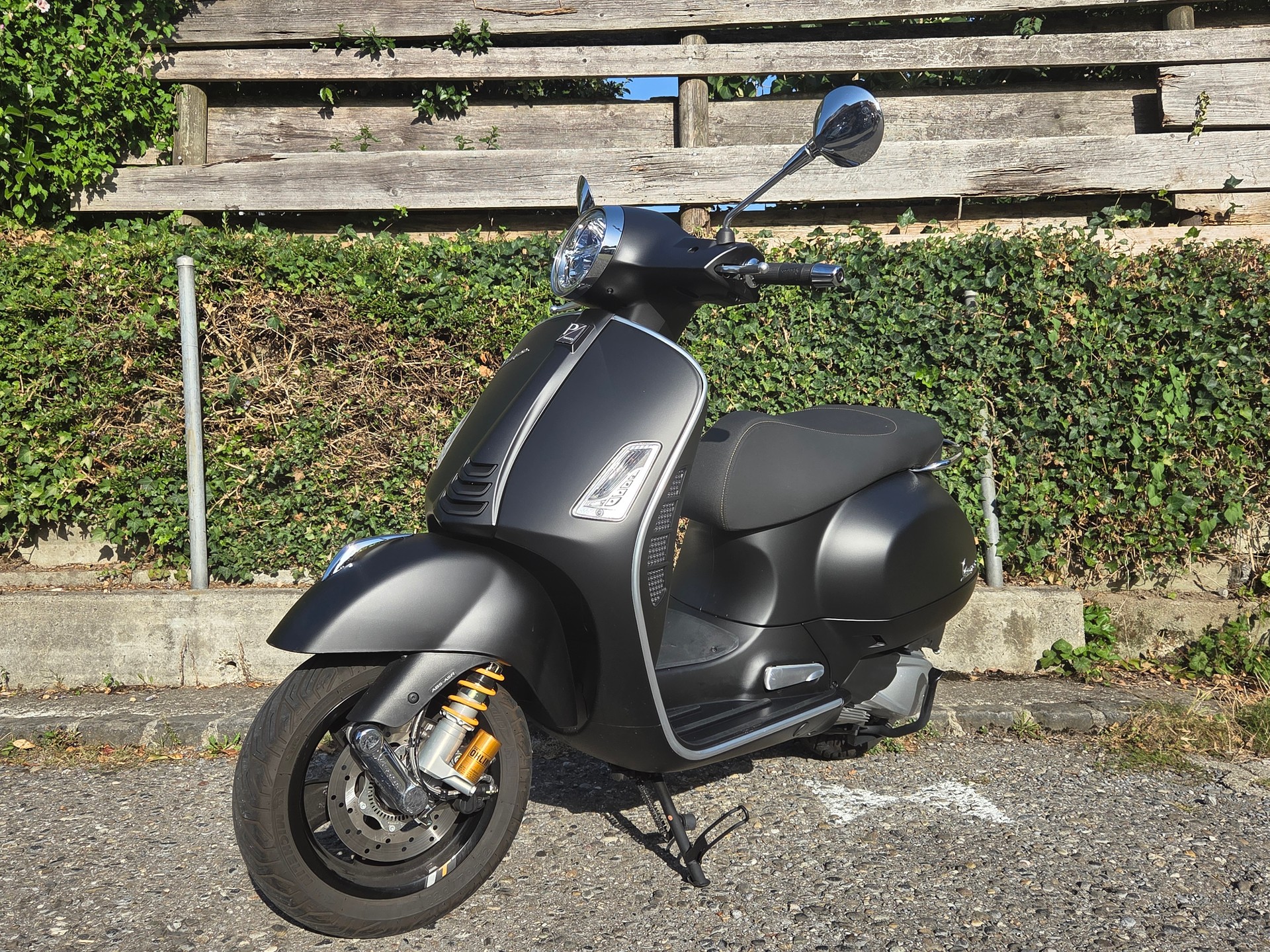 PIAGGIO Vespa GTS 300 ABS SUPER TECH-image-1