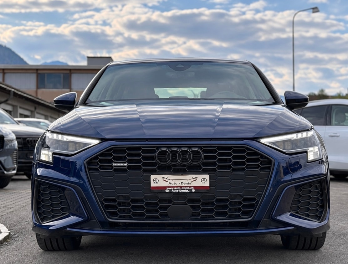 AUDI A3 Sportback 2.0 40 TDI S Line quattro S-Tronic-showroom-element-2