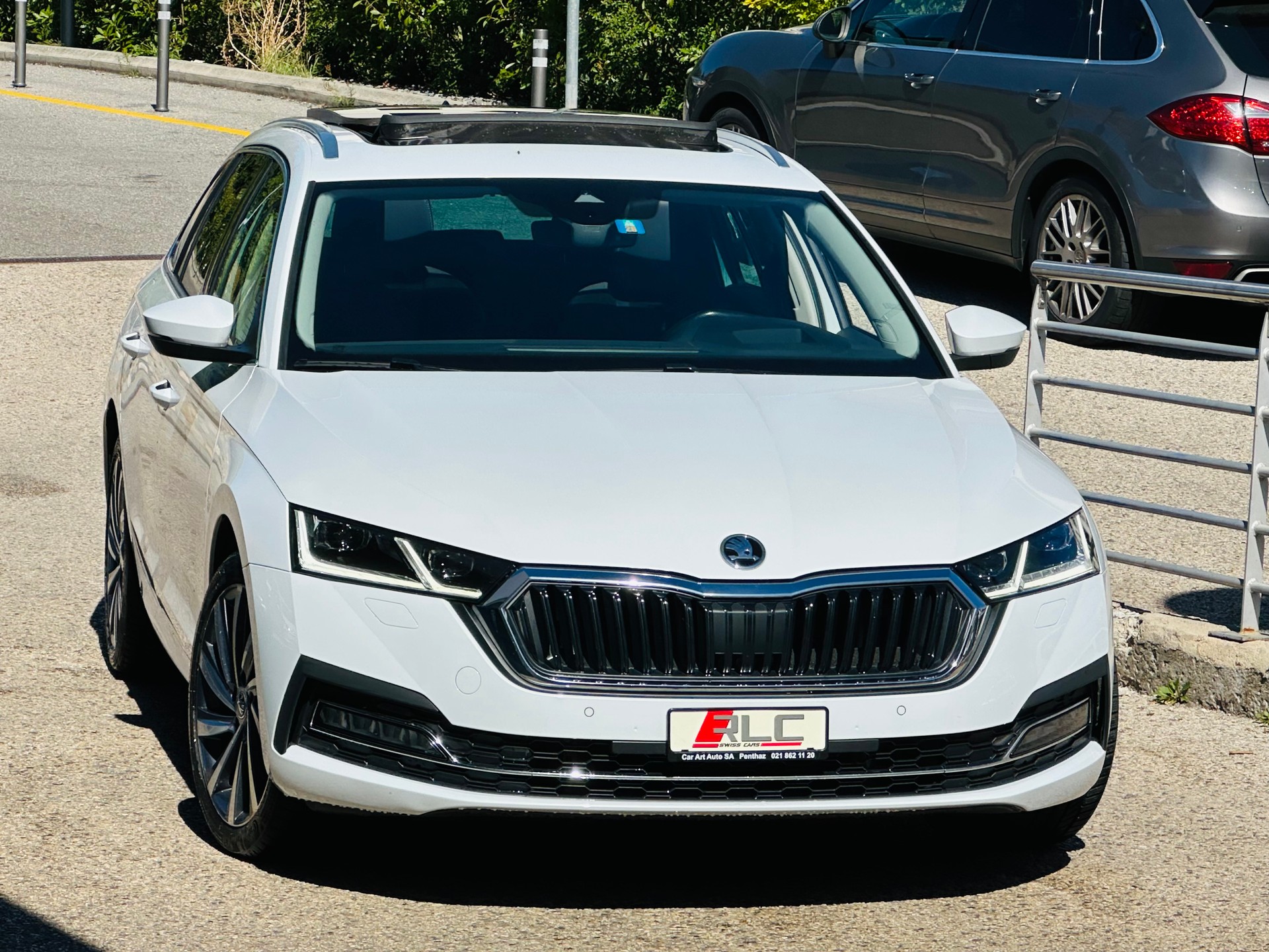 SKODA Octavia Combi 1.4 TSI PHEV DSG Style-showroom-element-1
