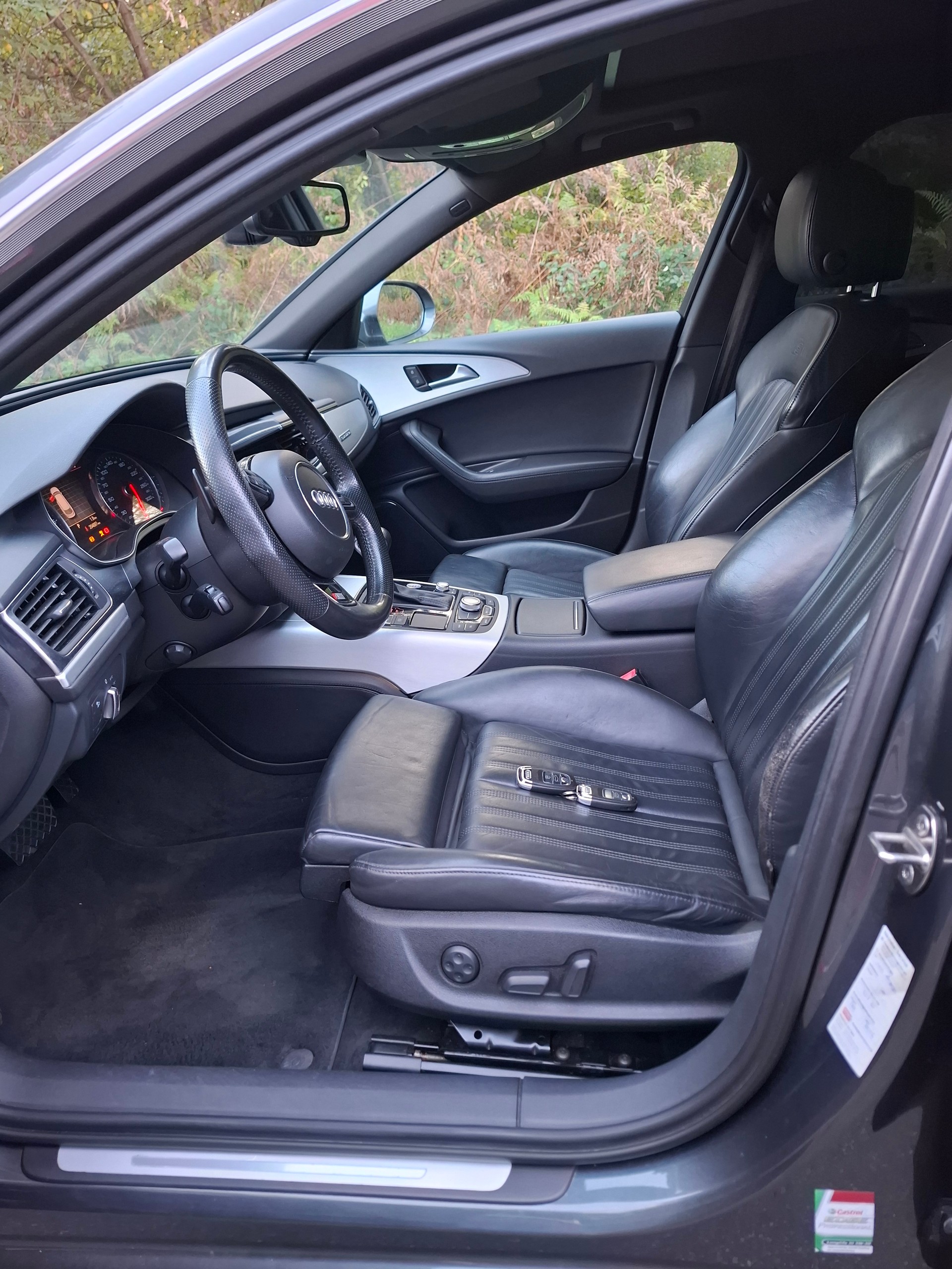 AUDI A6 Avant 3.0 BiTDI V6 quattro tiptronic-showroom-element-2