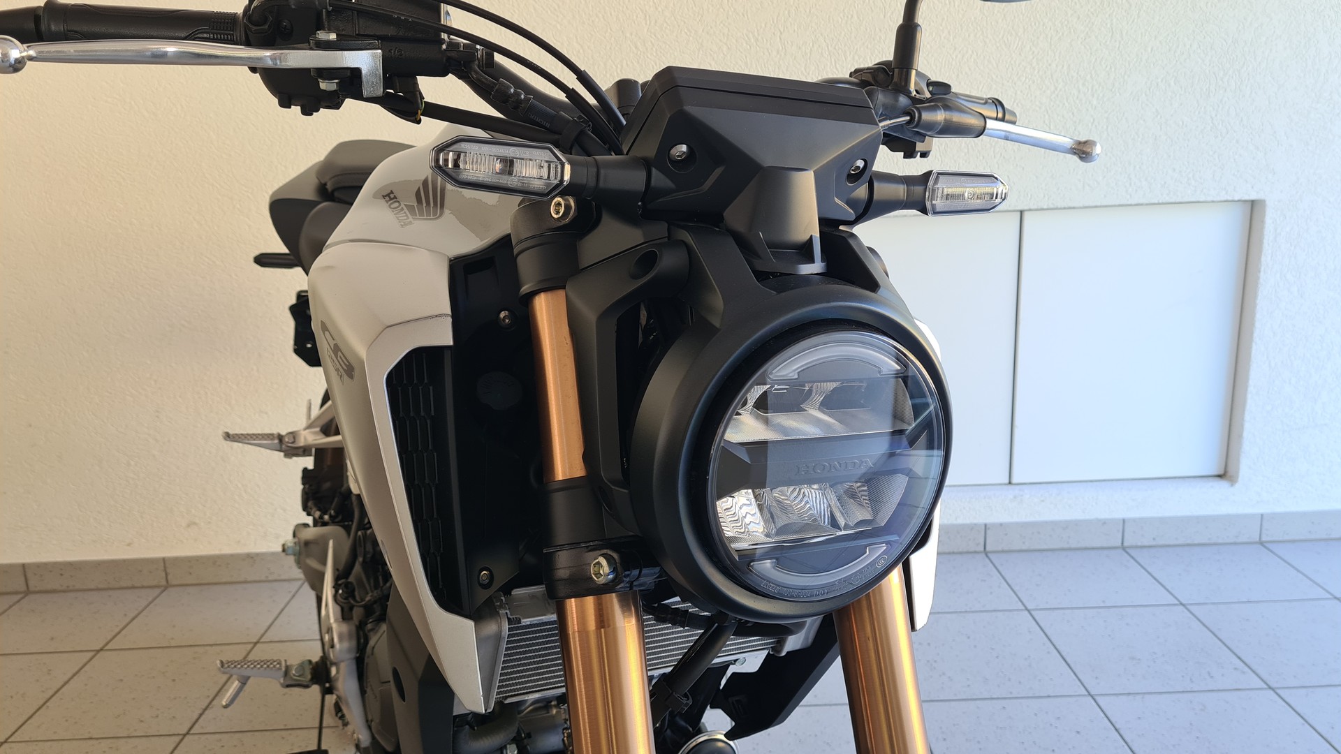 HONDA CB 125 R-image-6