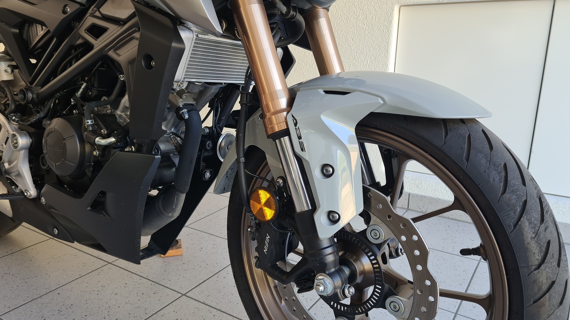 HONDA CB 125 R-image-9