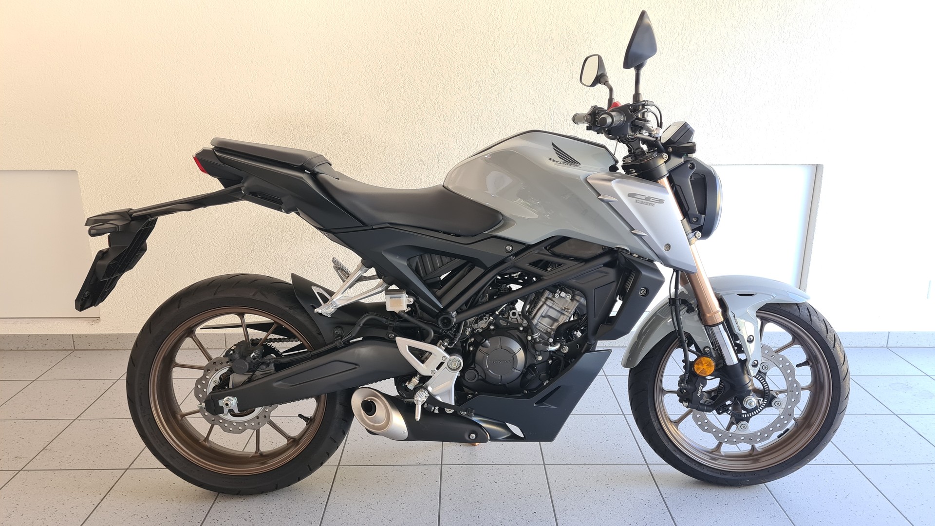 HONDA CB 125 R-image-0
