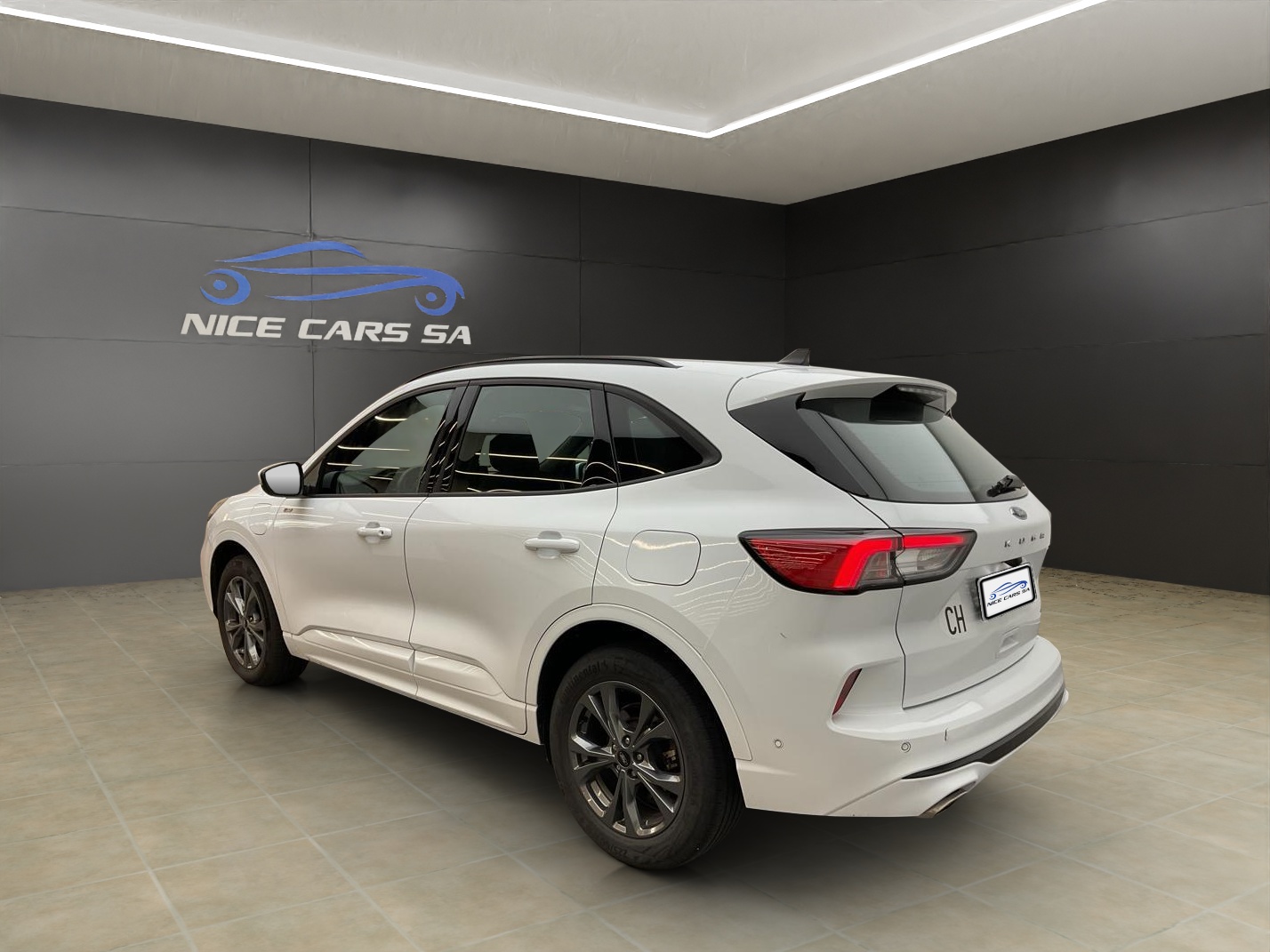FORD Kuga 2.5 PHEV ST-Line 2WD-showroom-element-3