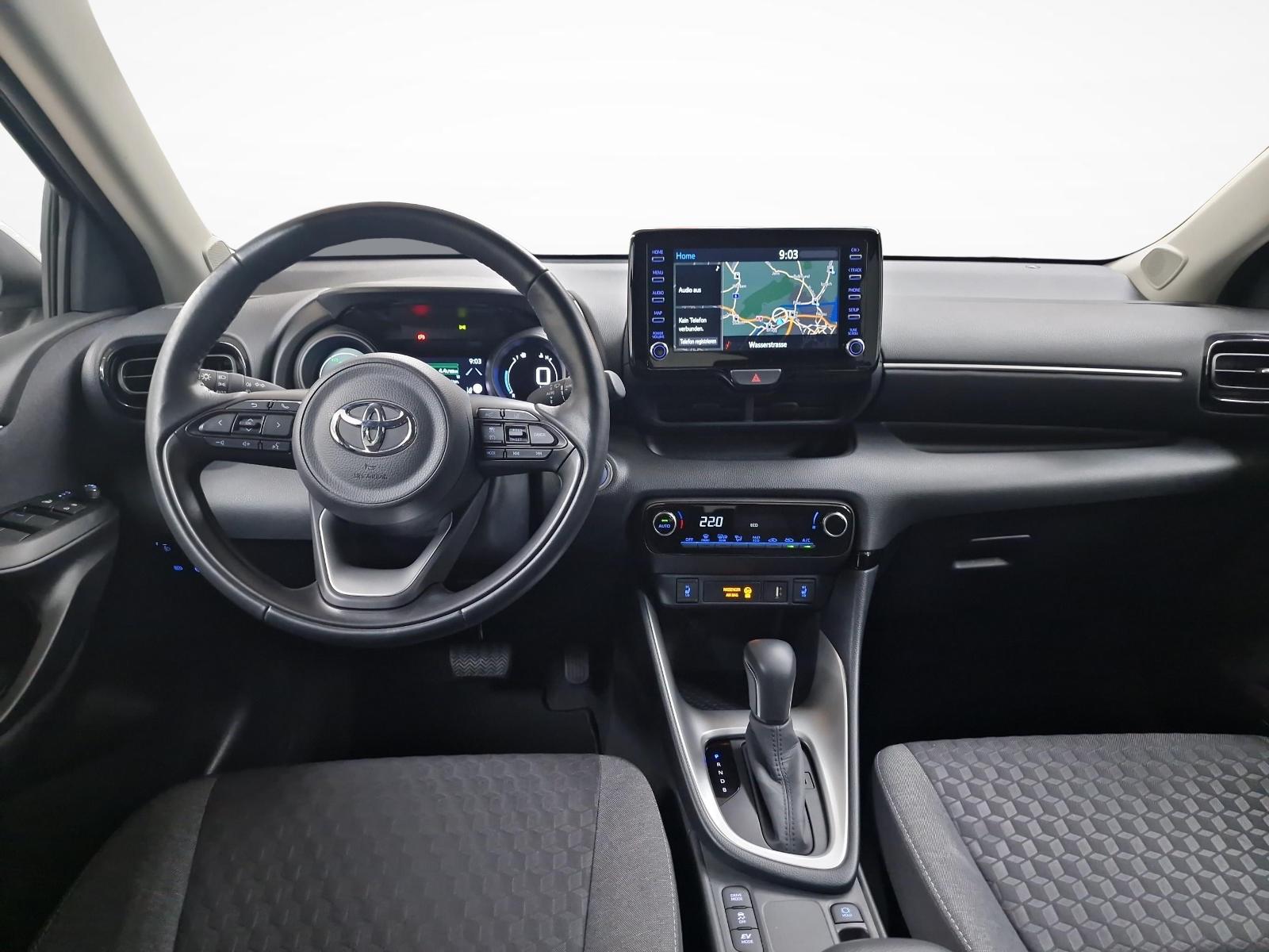 TOYOTA Yaris 1.5 VVT-i HSD Trend-image-8