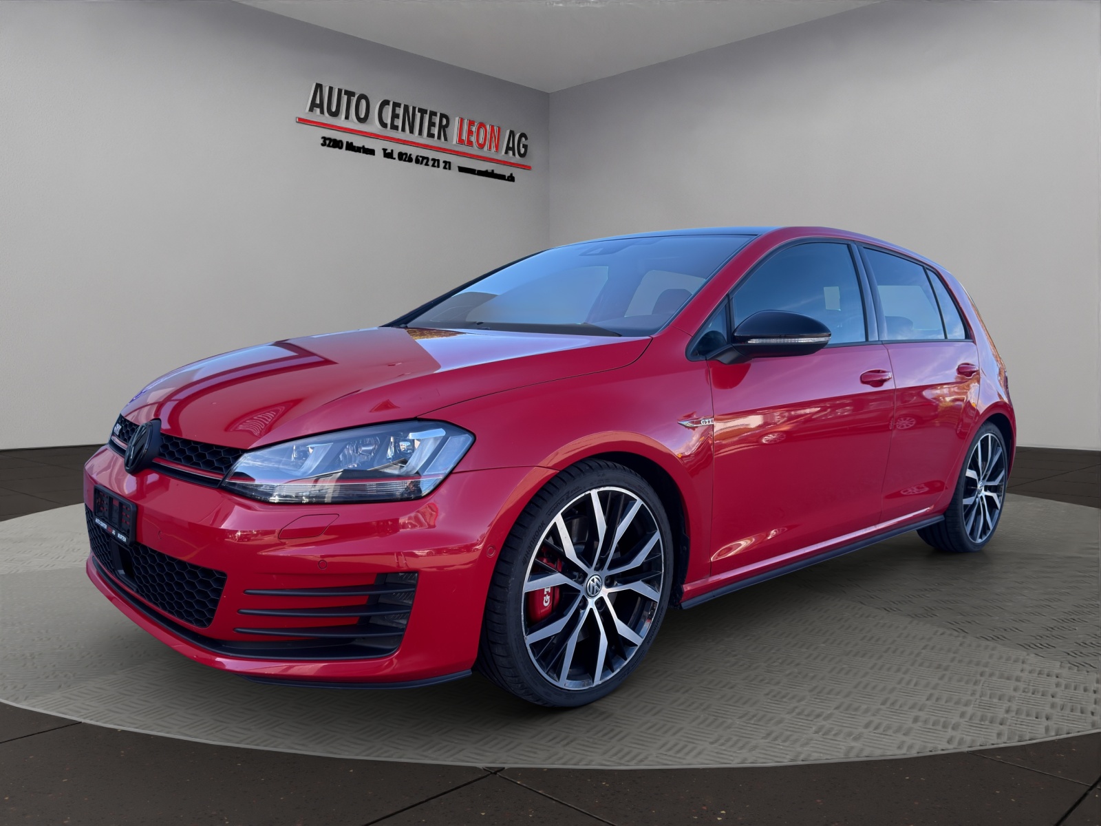 VW Golf 2.0 TSI GTI Performance-showroom-element-1