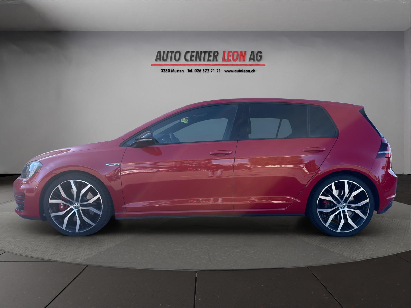 VW Golf 2.0 TSI GTI Performance-showroom-element-2