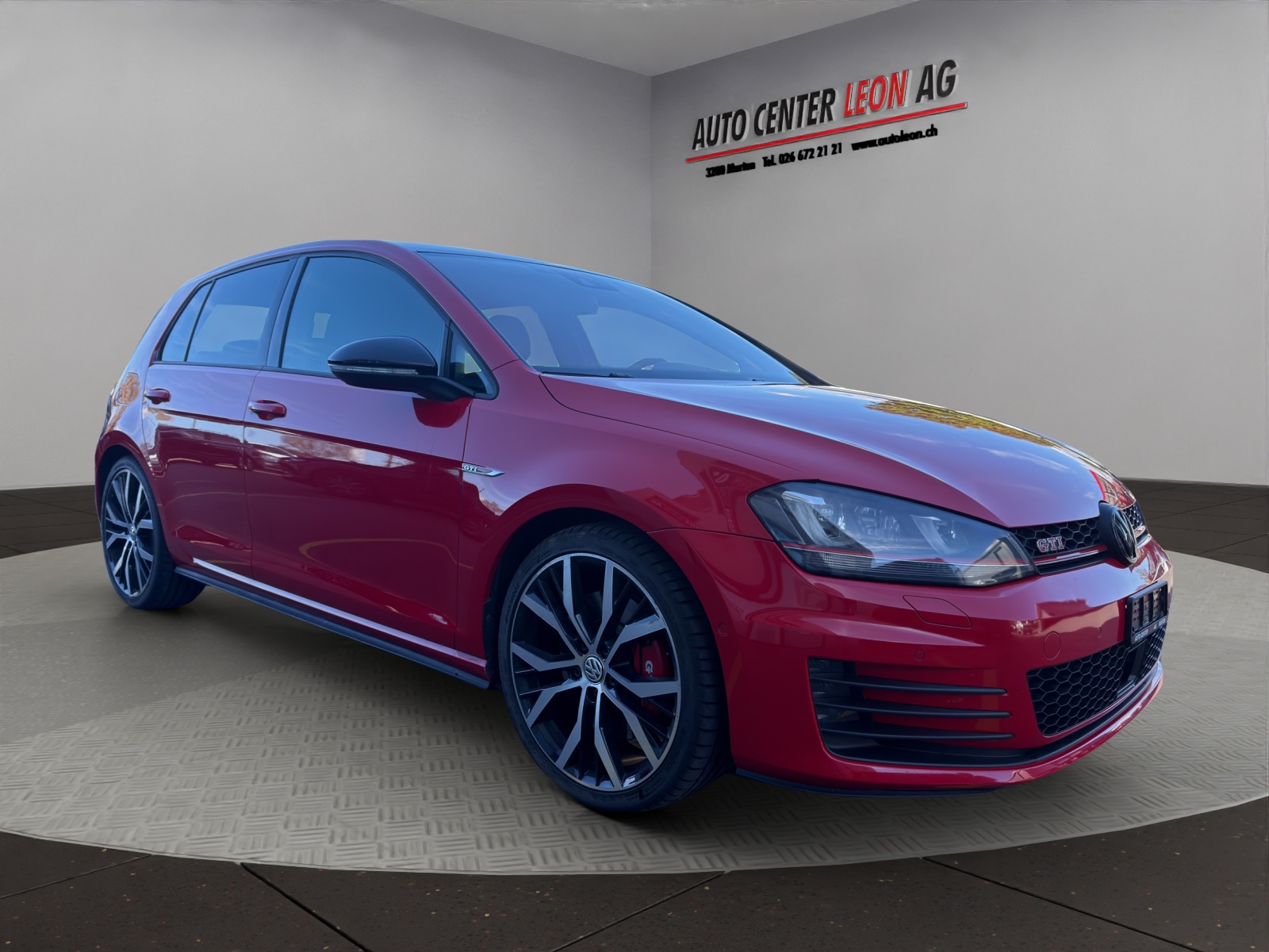 VW Golf 2.0 TSI GTI Performance-image-6