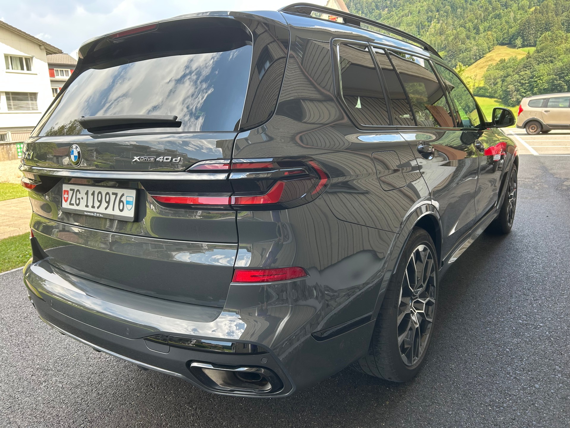 BMW 40d xDrive SAG-image-3