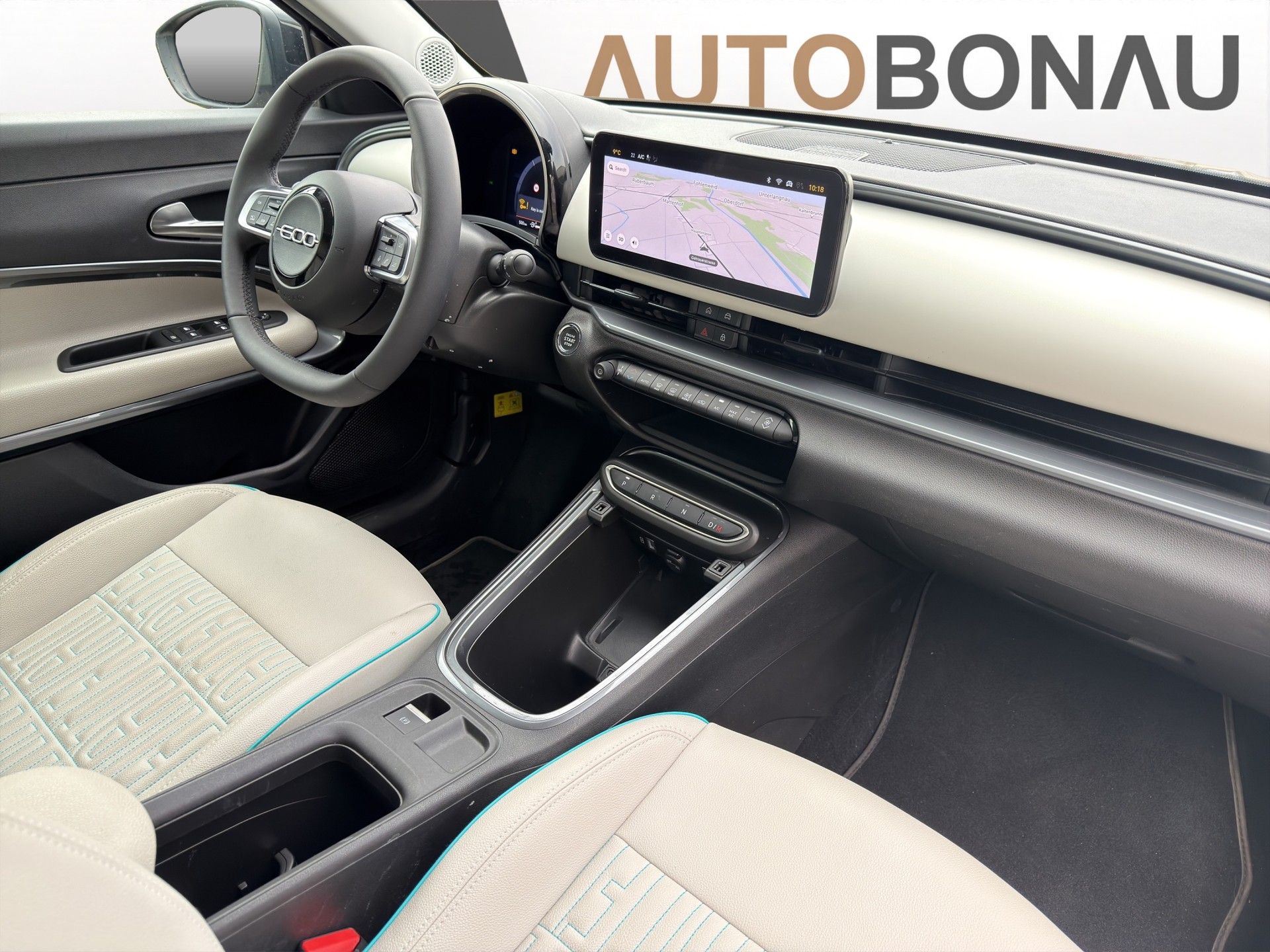FIAT 600 1.2 Hybrid La Prima-image-10
