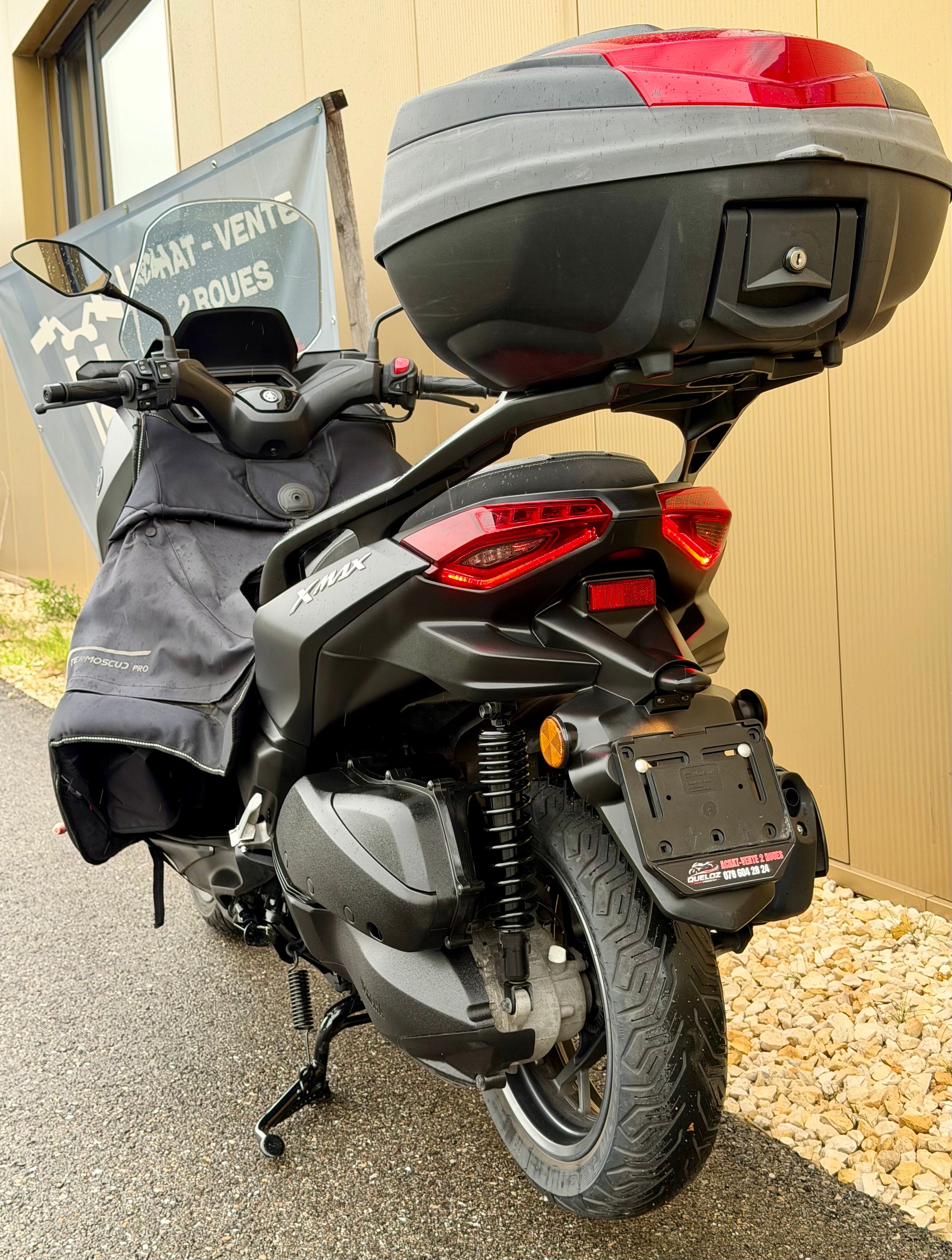 YAMAHA X-Max 300-image-12