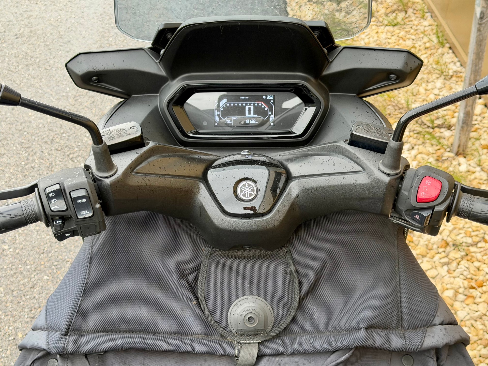 YAMAHA X-Max 300-image-15