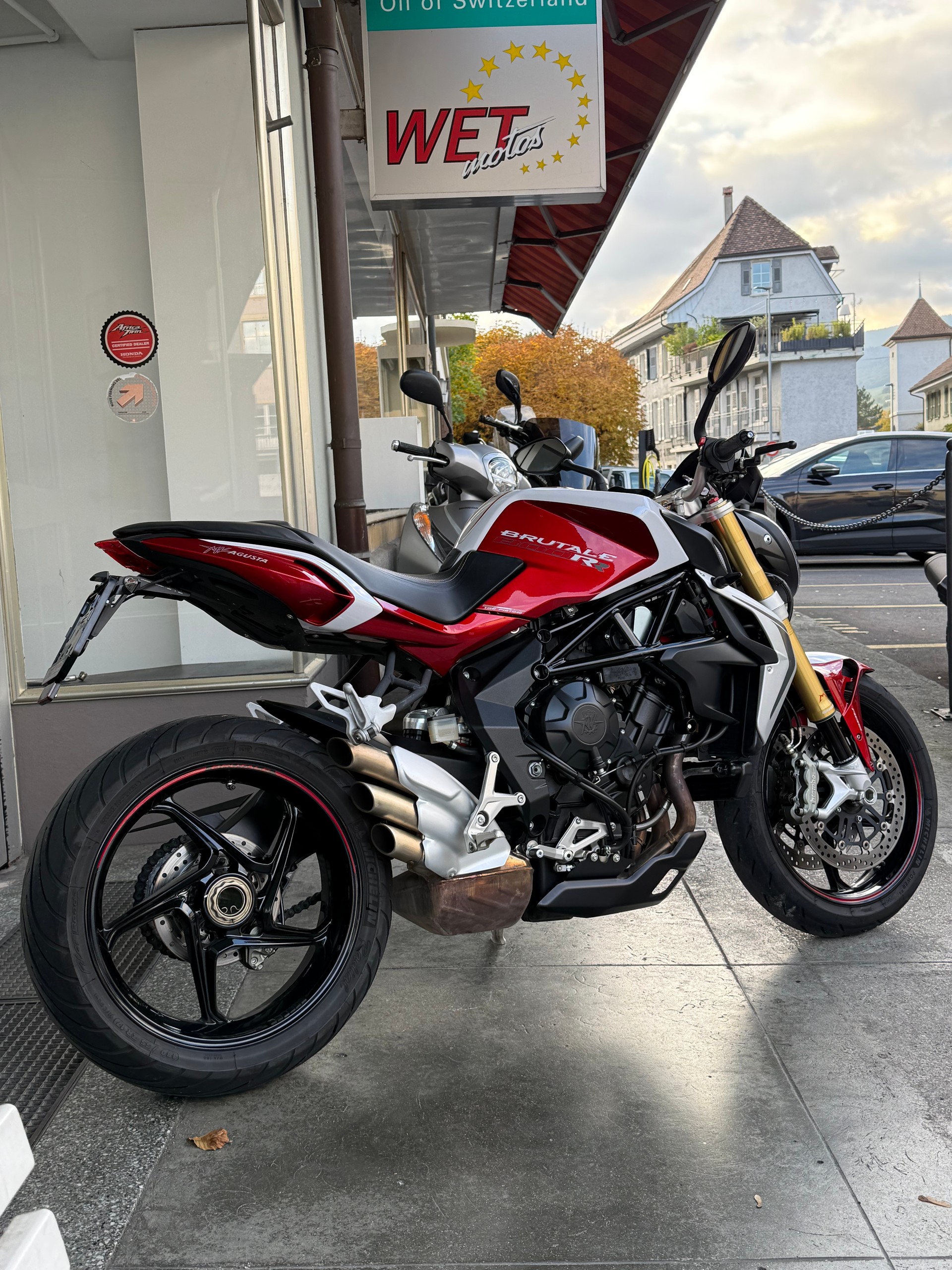 MV AGUSTA B3 Brutale 800 RR ABS-image-4