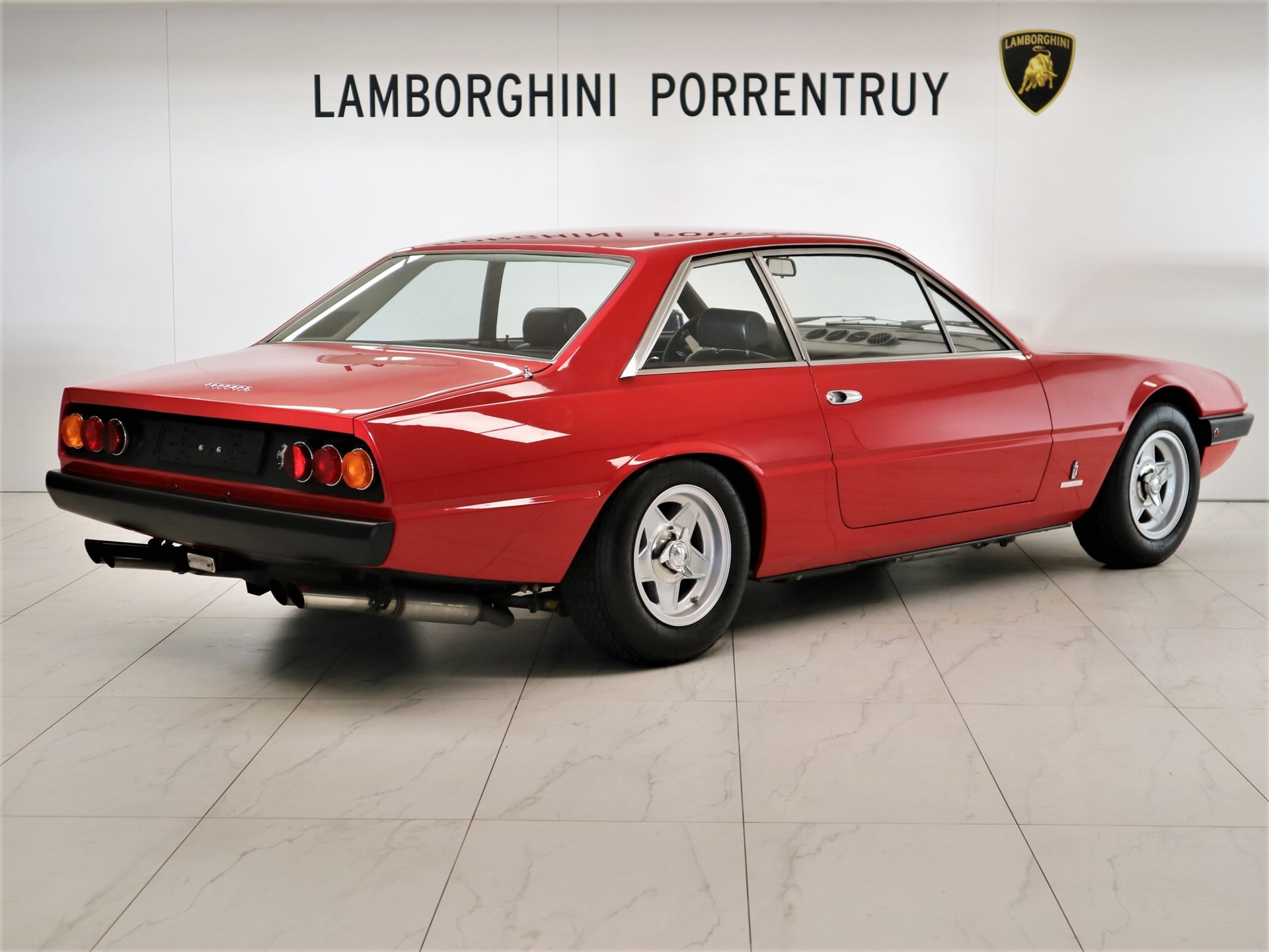 FERRARI 365 GT 4 2+2-image-2