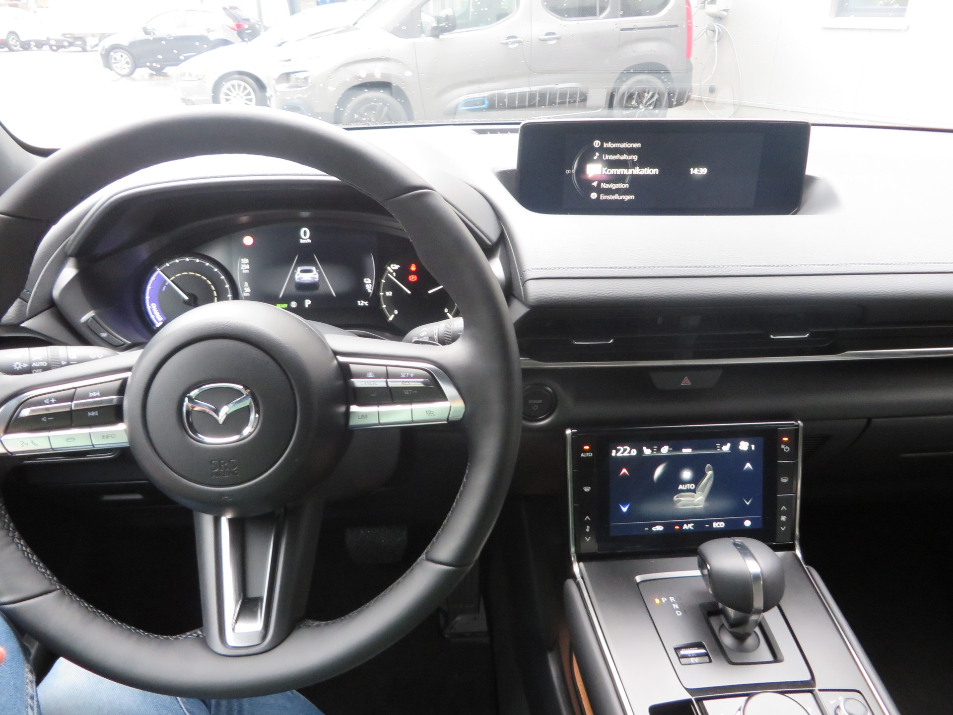 MAZDA MX-30 PHEV e-Skyactiv R-EV 170 Exclusive-Line-image-7