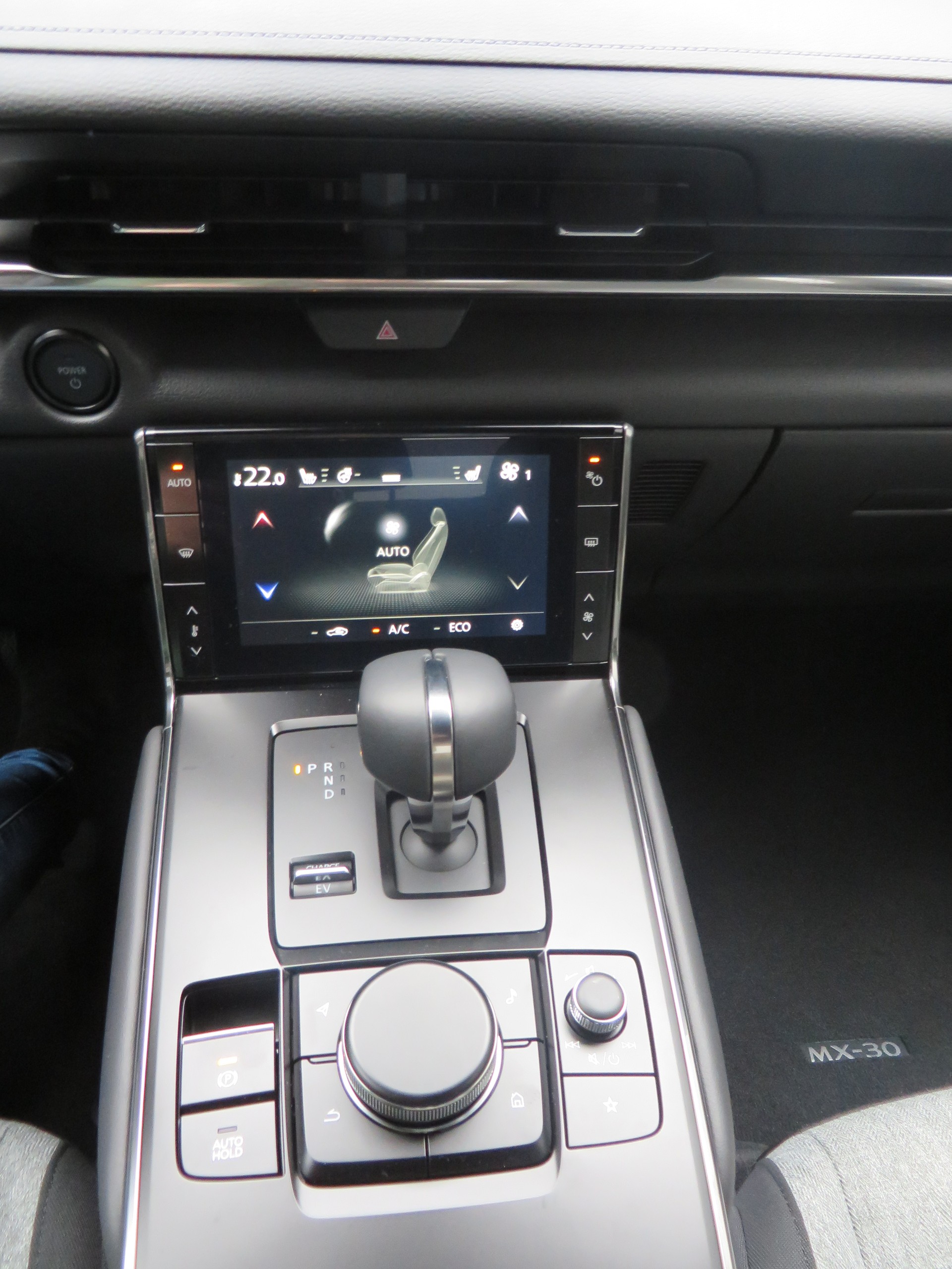 MAZDA MX-30 PHEV e-Skyactiv R-EV 170 Exclusive-Line-image-8