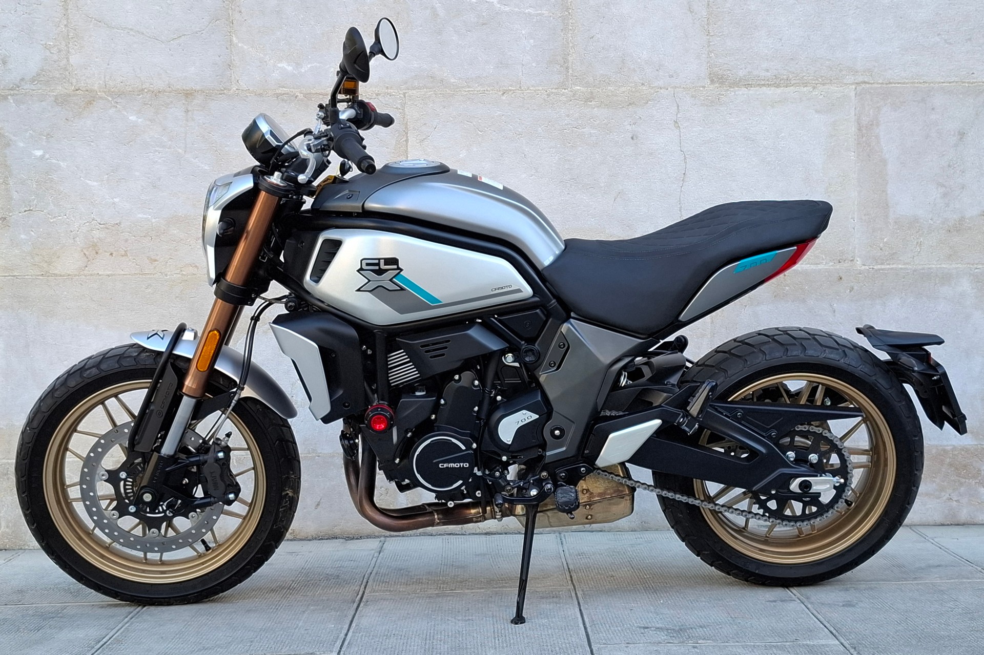 CF MOTO 700 CL-X Heritage-image-2
