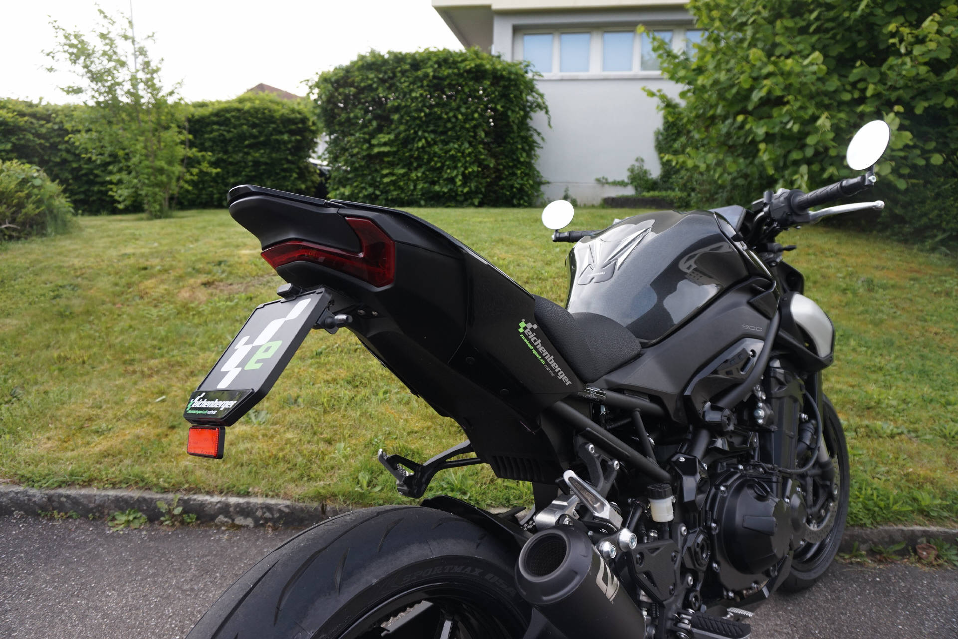KAWASAKI Z 900 ABS Leovinci LV10 Full Black Edition Auspuff-image-4