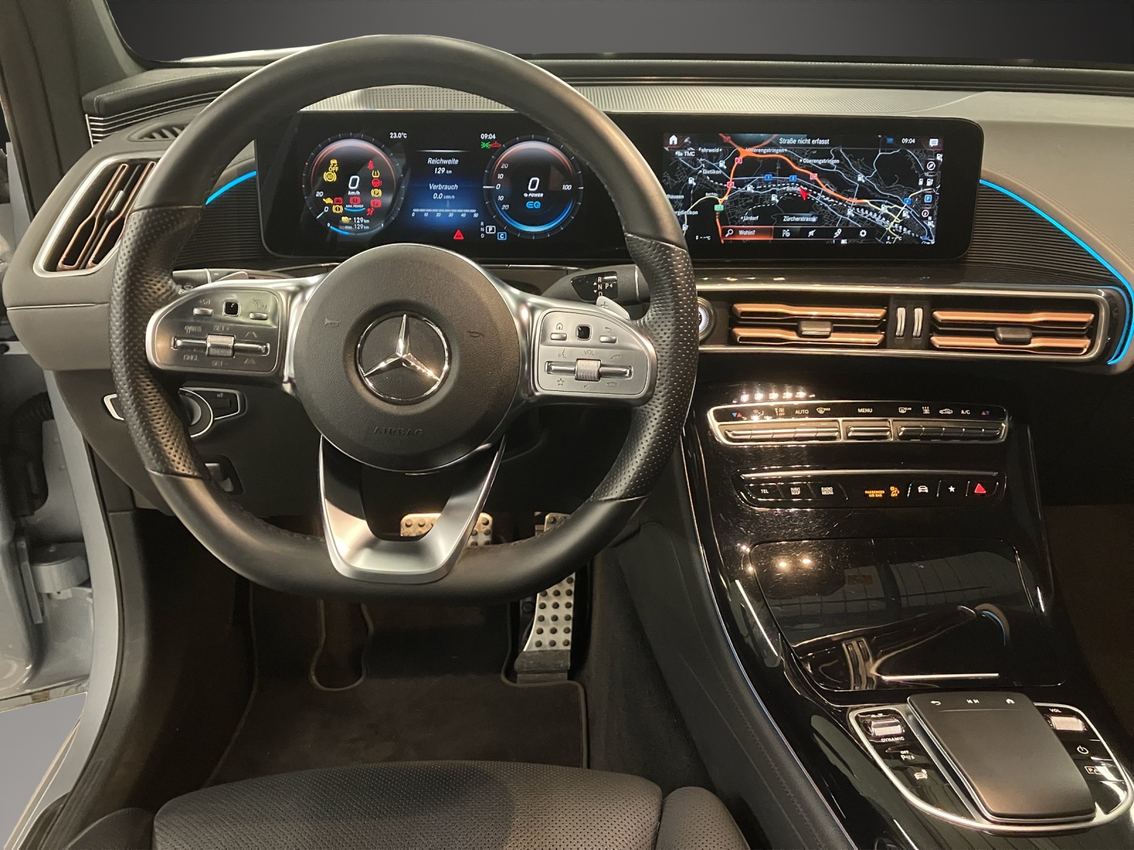 MERCEDES-BENZ EQC 400 4Matic-image-8