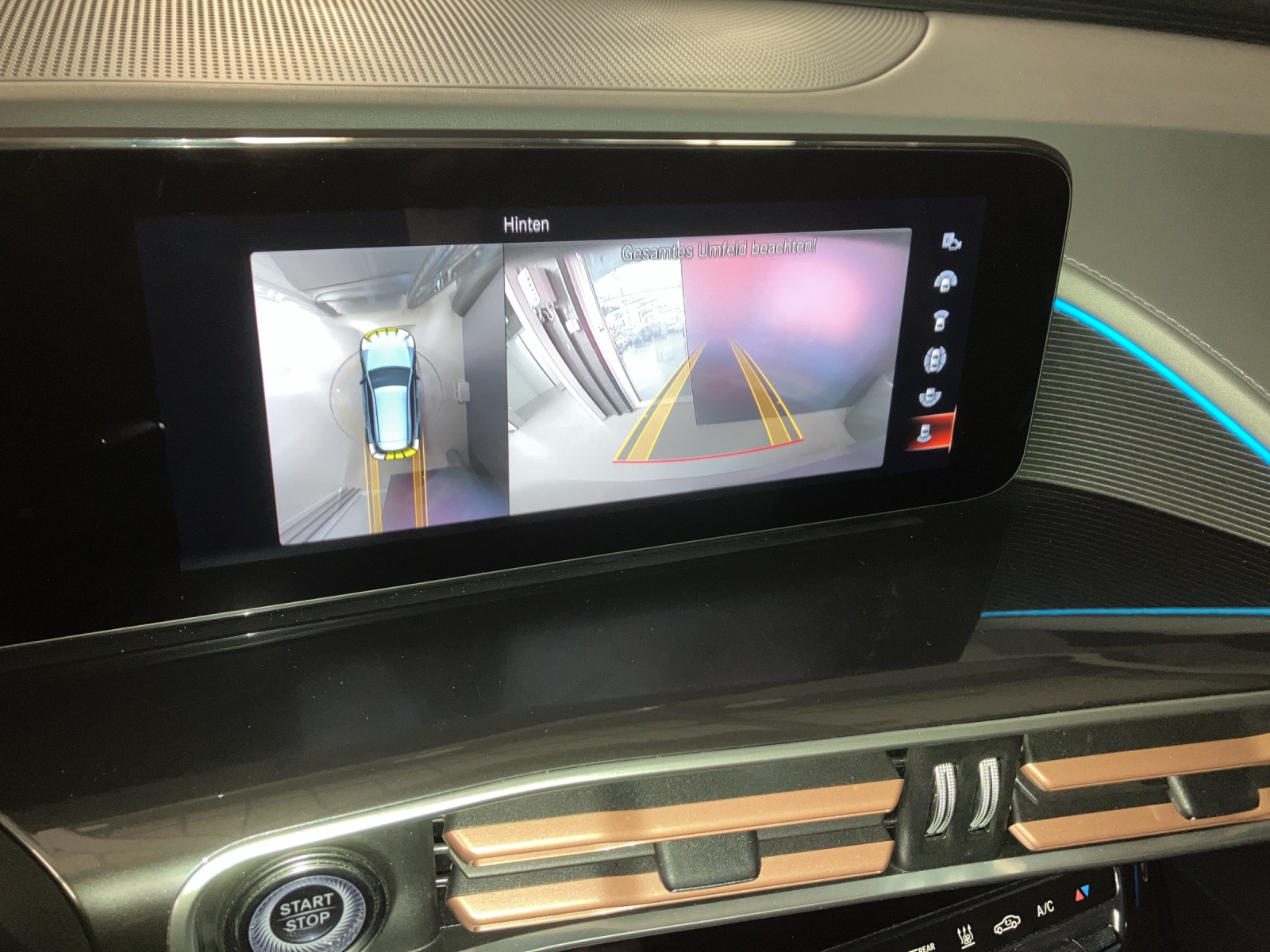 MERCEDES-BENZ EQC 400 4Matic-image-11