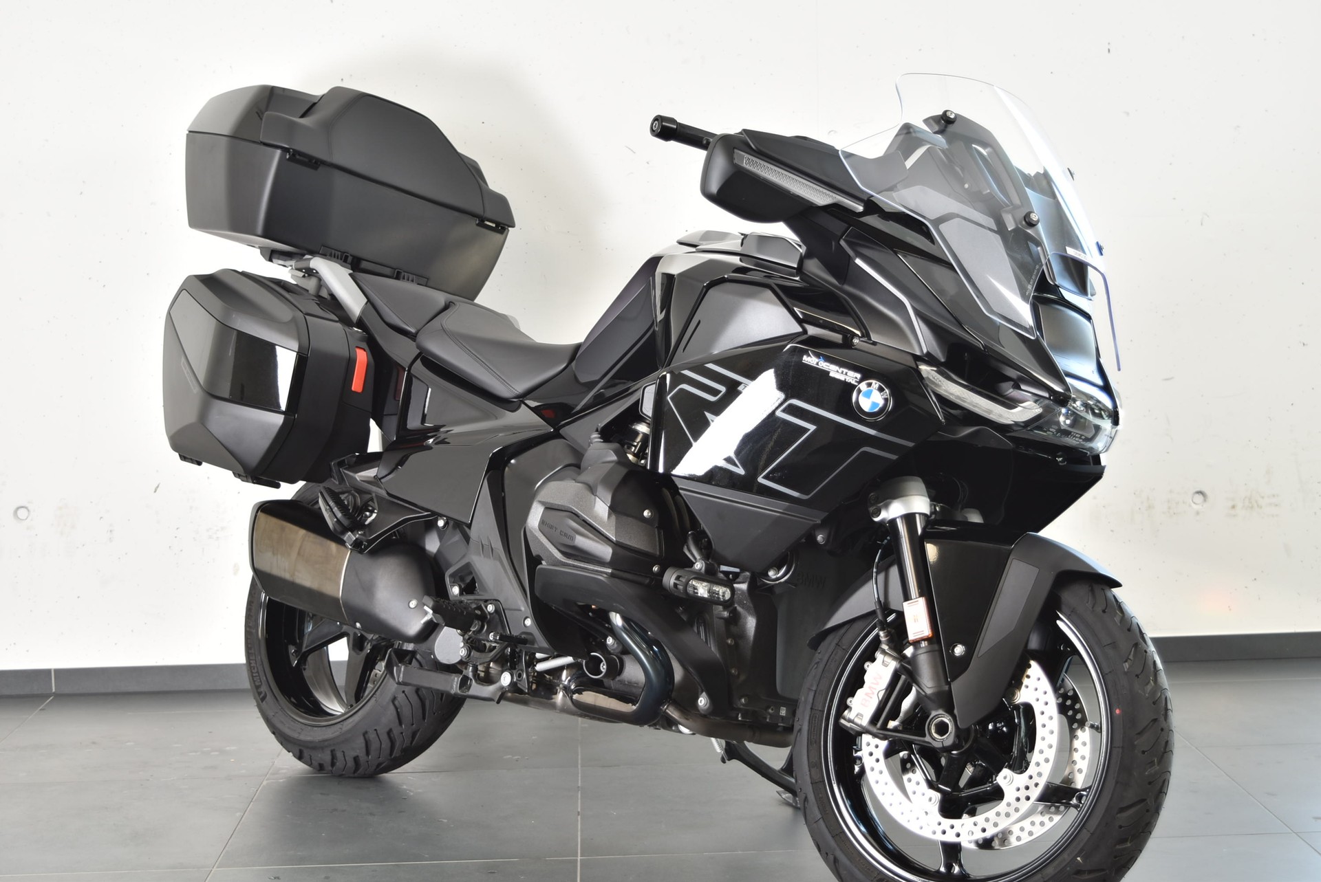 BMW R 1300 RT-image-2