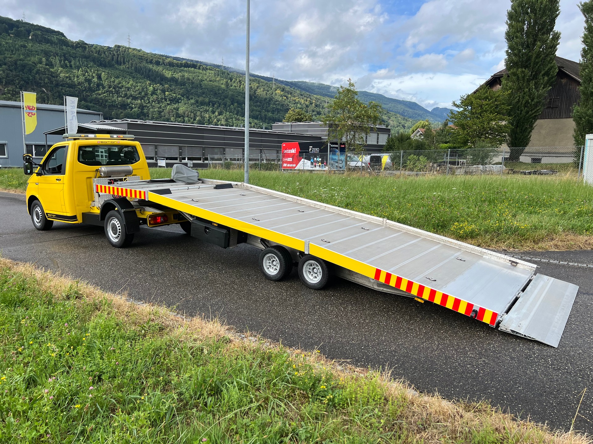 VW 4X4 "BALDINGER ABSCHLEPPER" 2600 KG NUTZLAST "AB MFK" T6 2.0 TDI 4Motion. KANN MIT PERMI B GEFAHREN WERDEN.-image-4