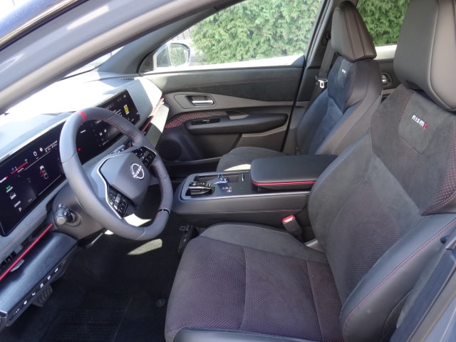 NISSAN Ariya Nismo e-4orce-showroom-element-3