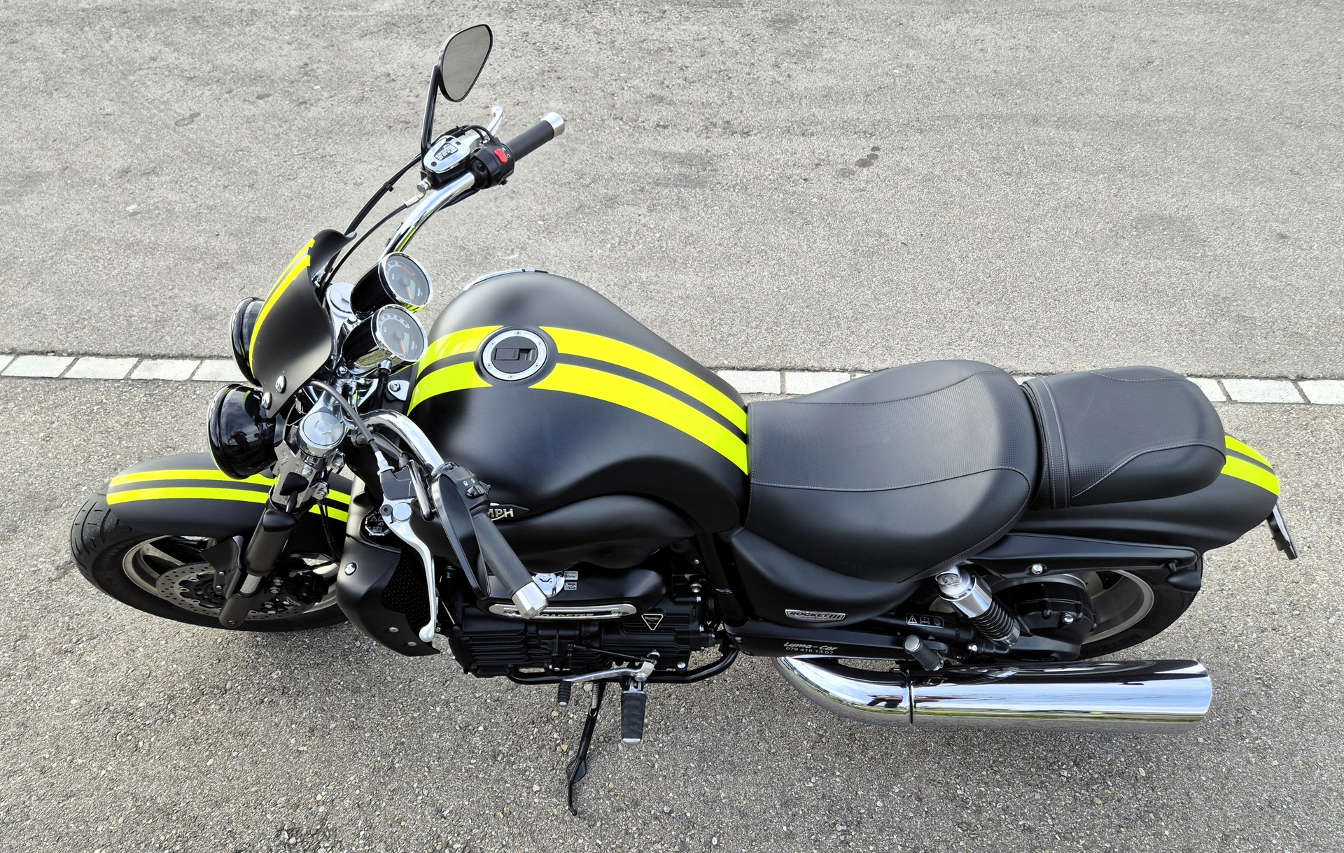 TRIUMPH Rocket III Roadster ABS / 148 PS und 221 Nm bei 2 750 U/min-image-11