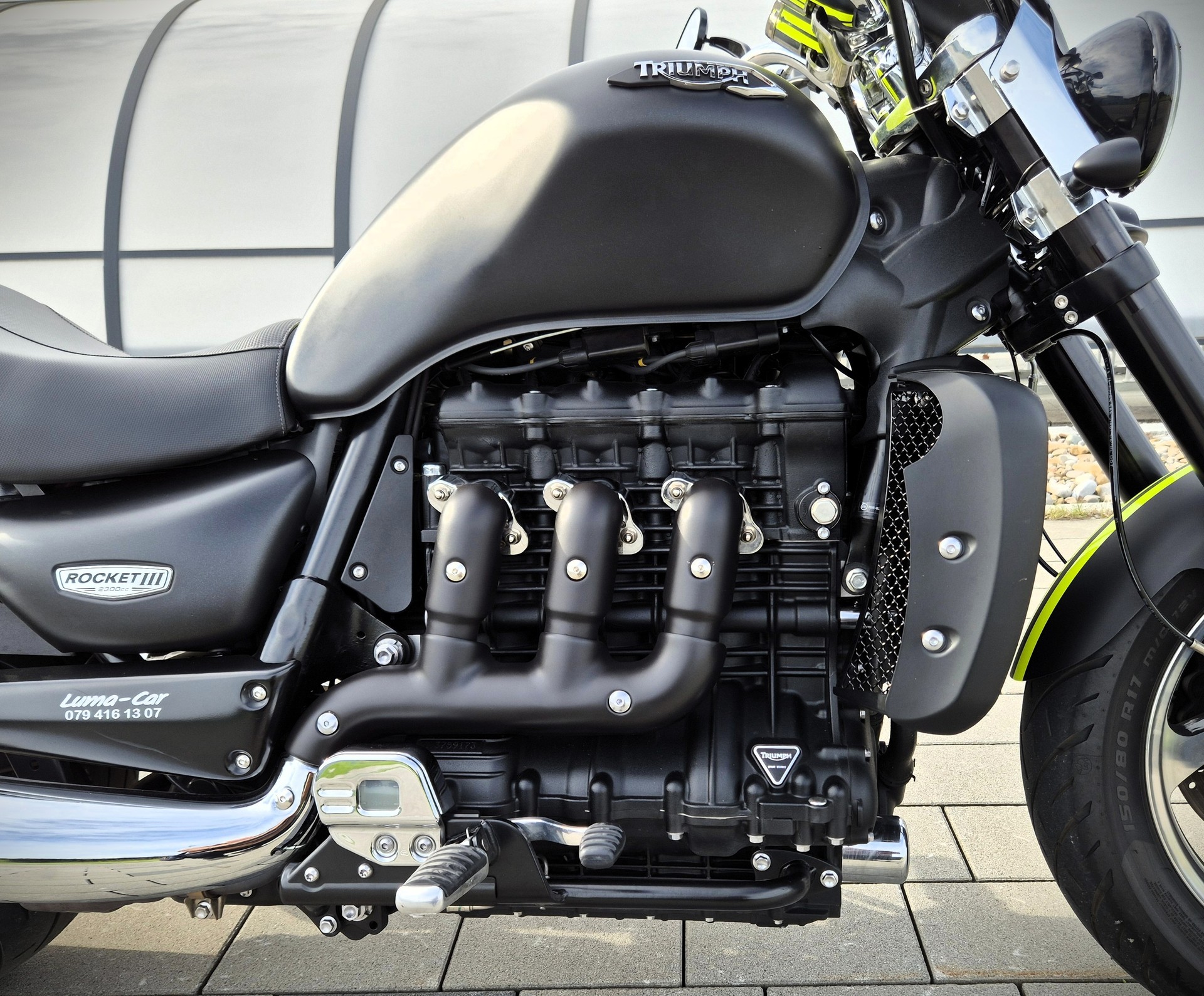 TRIUMPH Rocket III Roadster ABS / 148 PS und 221 Nm bei 2 750 U/min-image-5