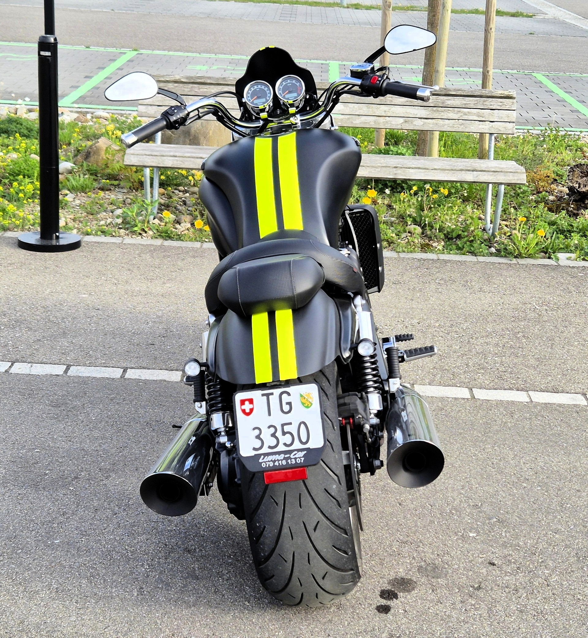 TRIUMPH Rocket III Roadster ABS / 148 PS und 221 Nm bei 2 750 U/min-image-3