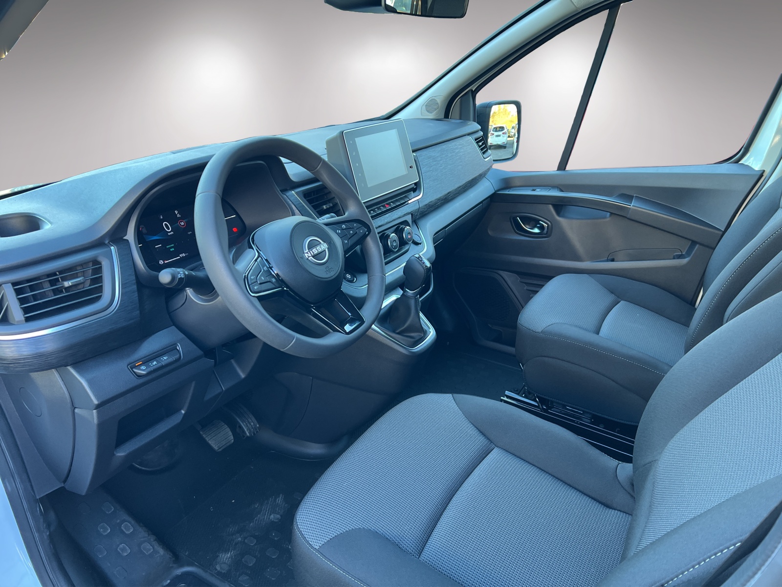 NISSAN Primastarr Kombi 2.8 t L1 H1 2.0 N-Connecta-image-5