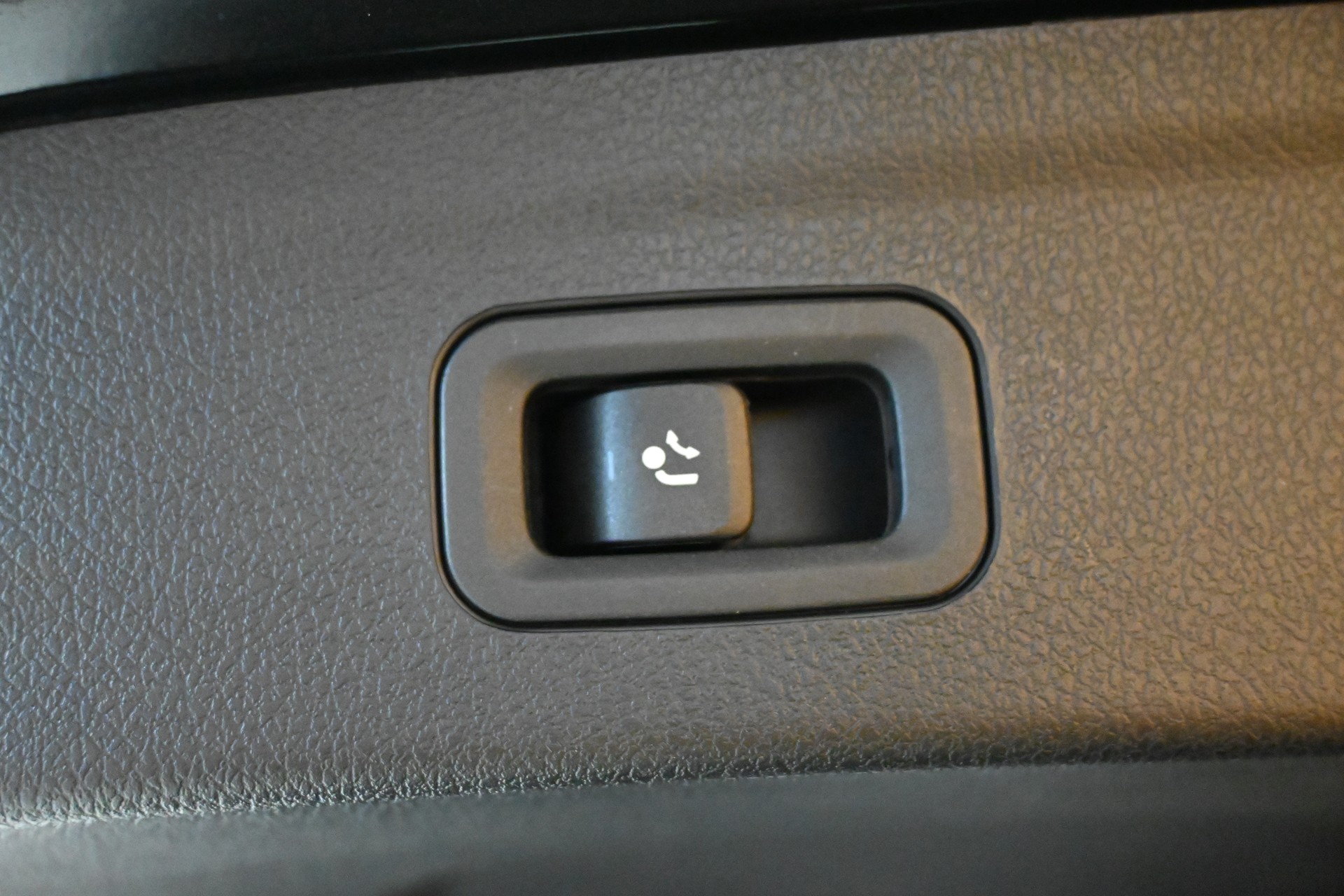 MERCEDES-BENZ GLE 580 4Matic AMG Line 9G-Tronic *AHK*-image-24