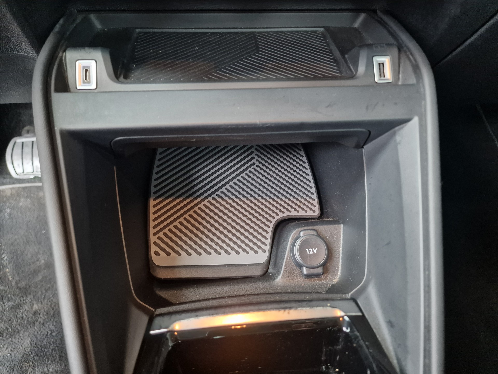 CITROEN C4 Electric Swiss Edition 8x Alu 24Mt Gara-image-22