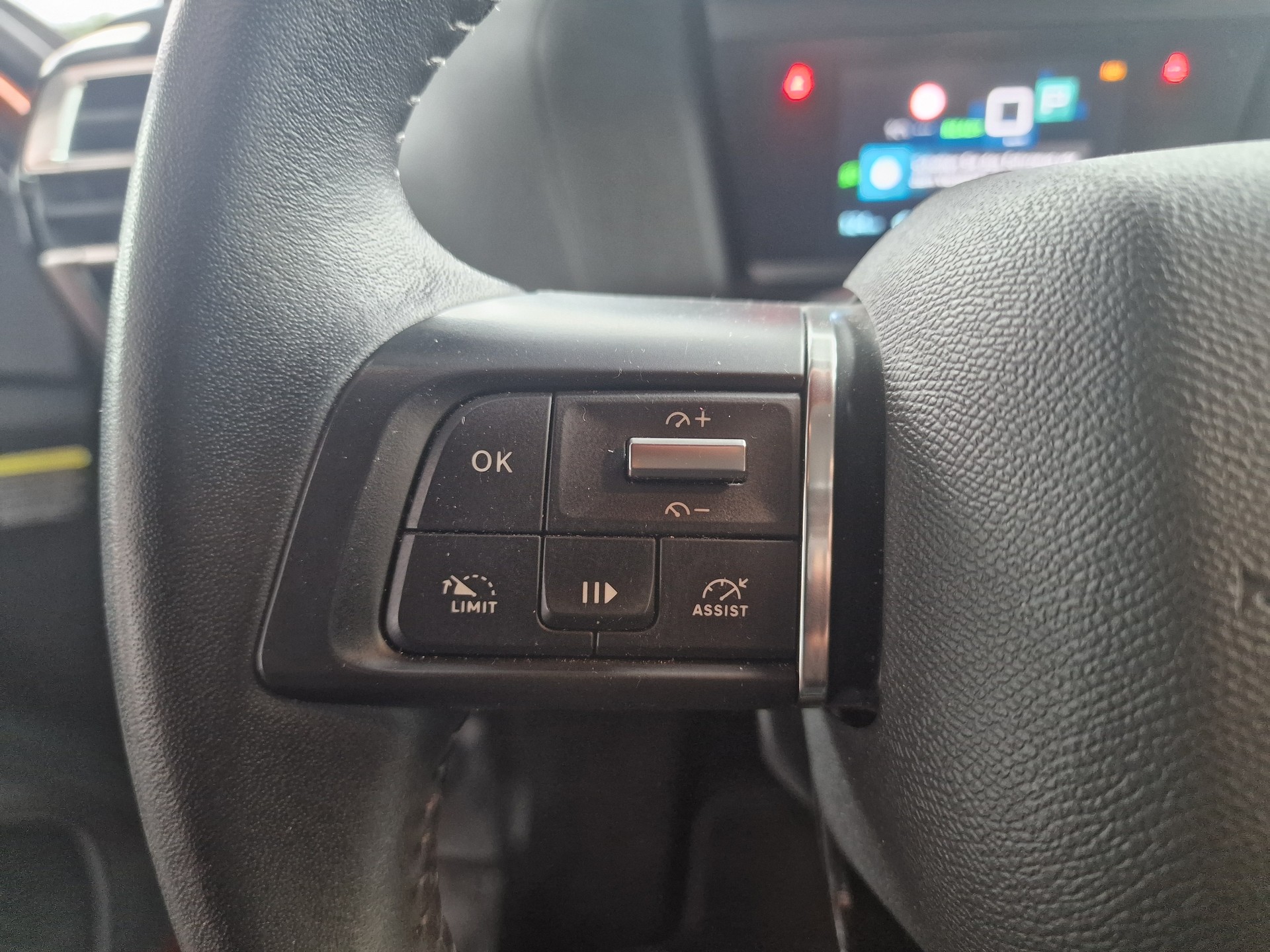 CITROEN C4 Electric Swiss Edition 8x Alu 24Mt Gara-image-15