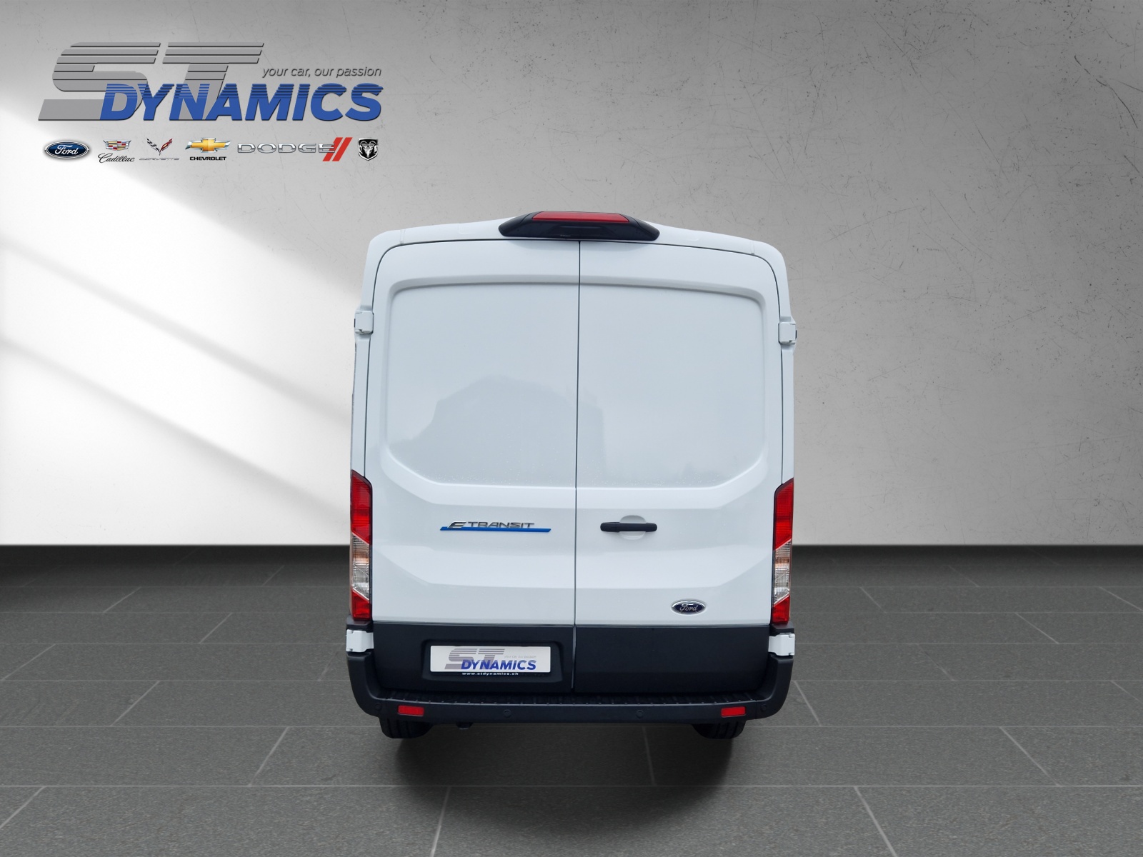FORD E-Transit Van 350 L2H2 67kWh Trend-image-4
