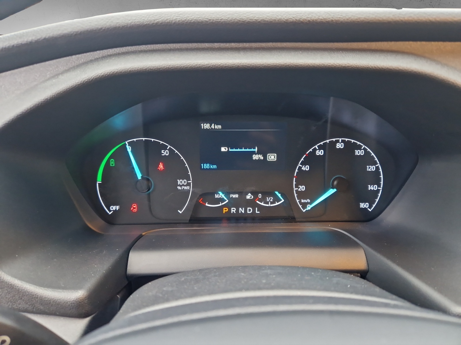 FORD E-Transit Van 350 L2H2 67kWh Trend-image-12