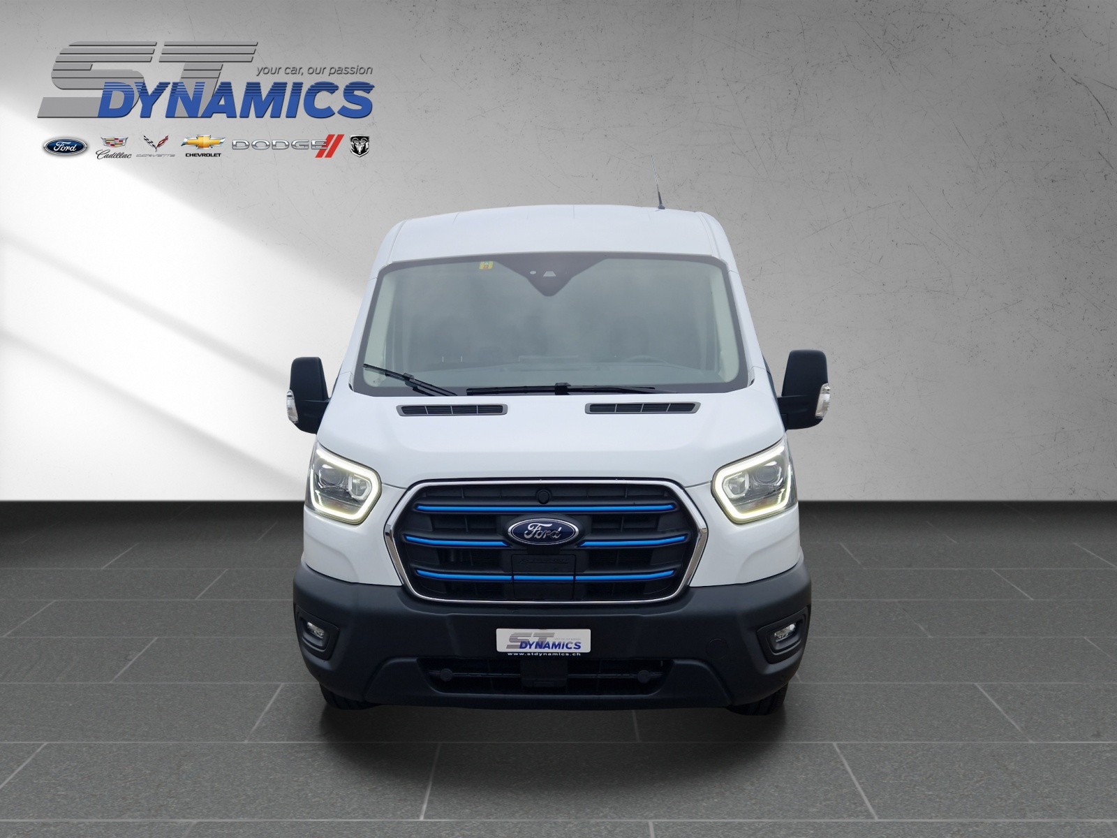 FORD E-Transit Van 350 L2H2 67kWh Trend-showroom-element-1