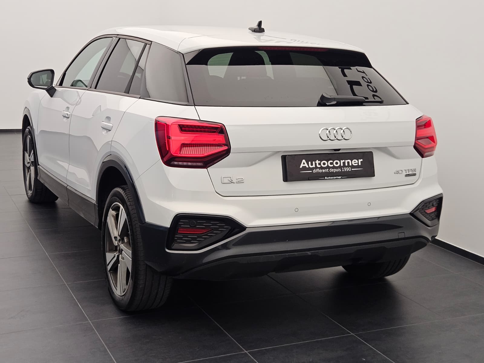 AUDI Q2 40 TFSI advanced Attraction quattro S-tronic-image-6