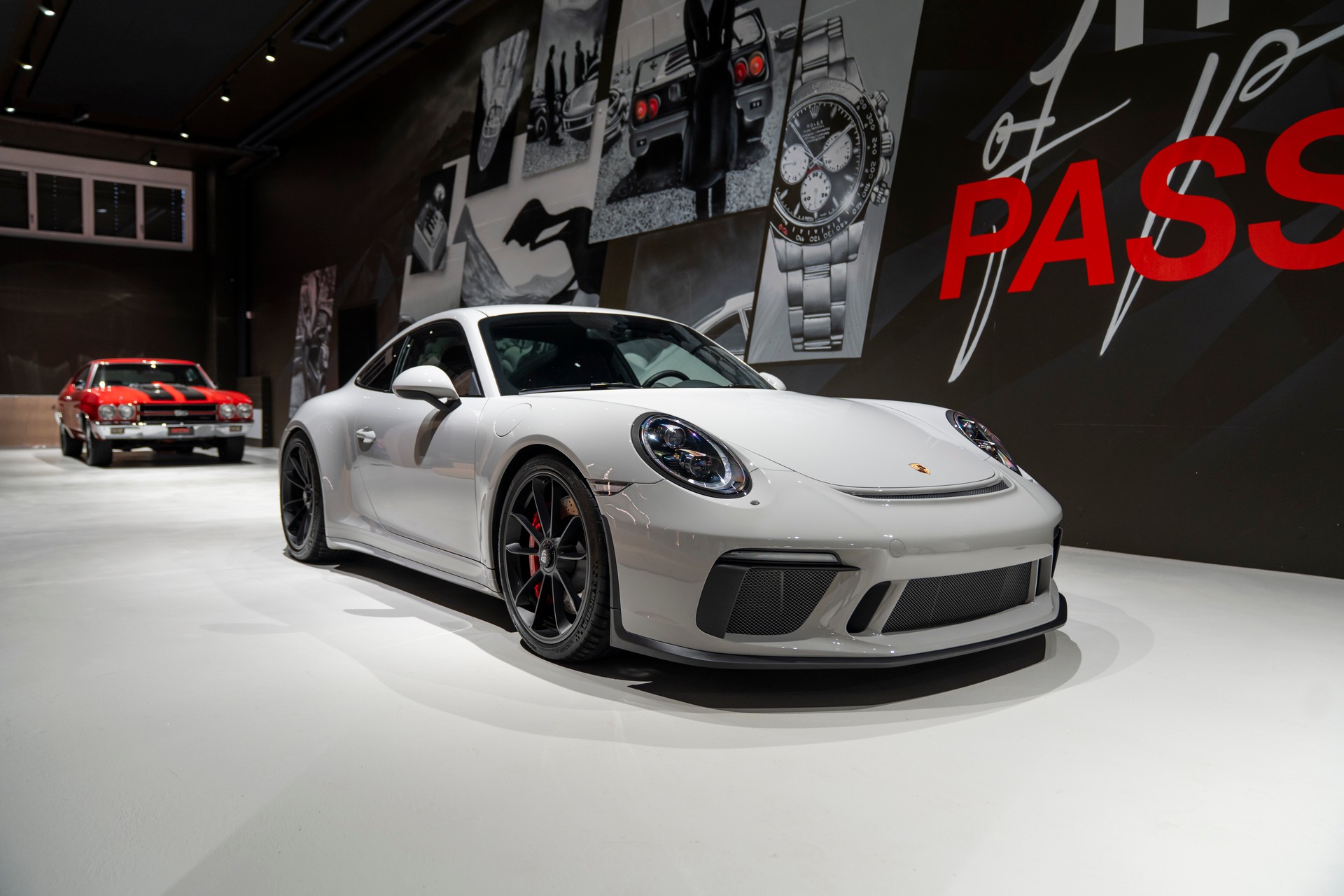 PORSCHE 911 GT3 Touring