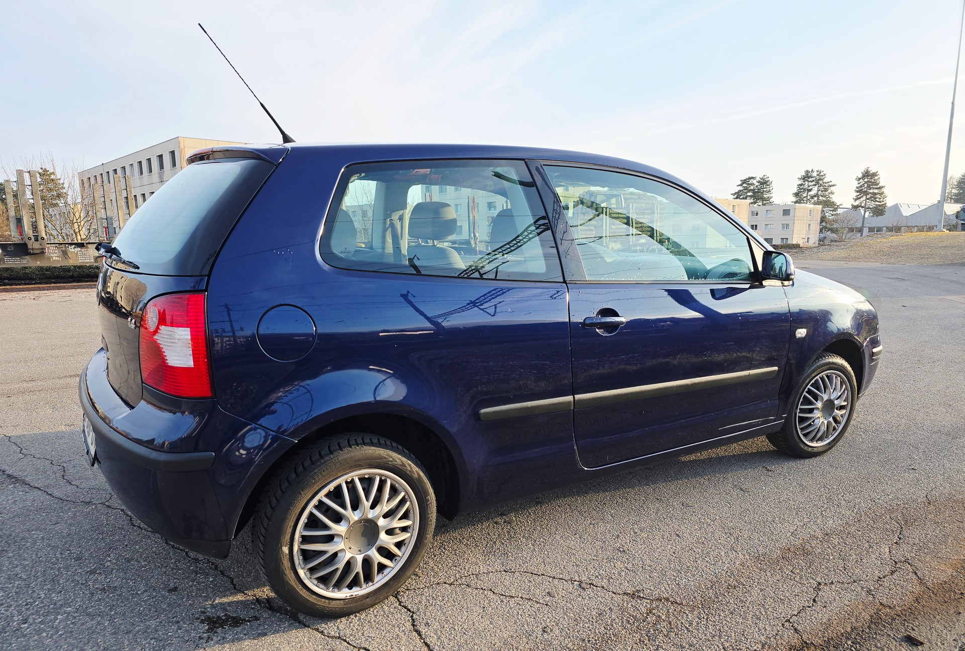 VW Polo 1.4 16V Comfortline-image-9