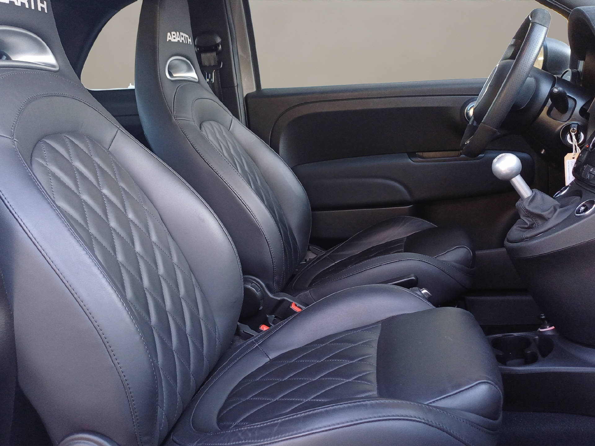 FIAT 595 Abarth 1.4 T-Jet 180 Competizione-image-15
