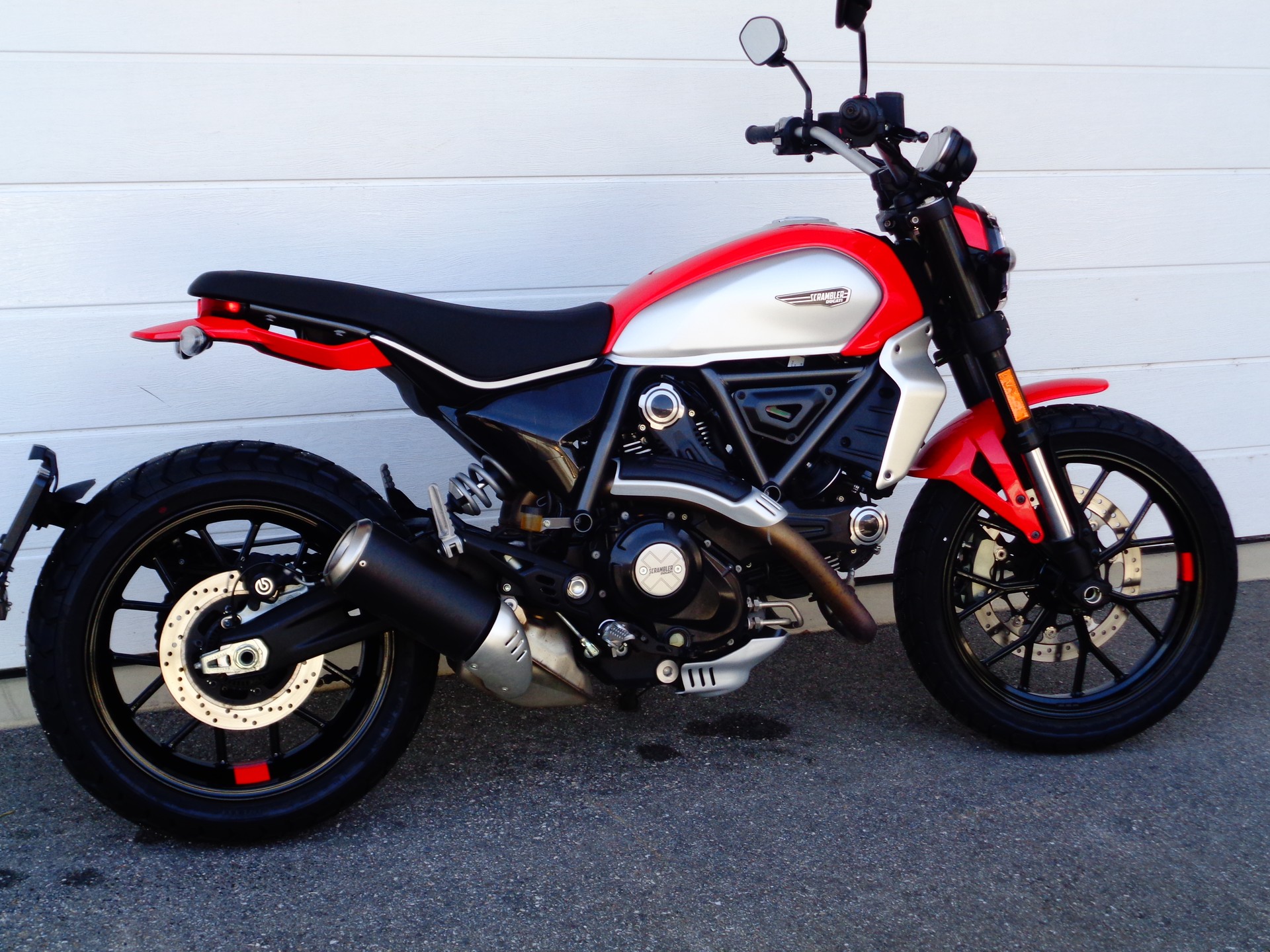 DUCATI Scrambler 803 Icon-image-2