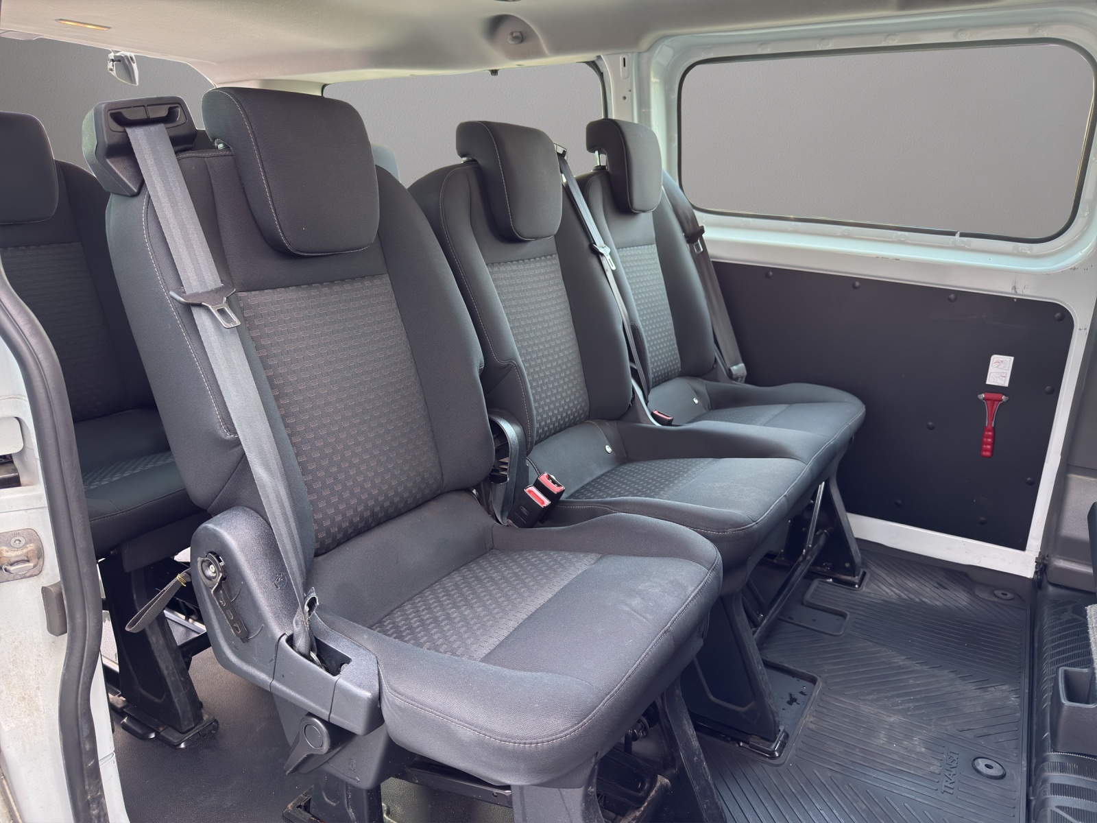 FORD Transit Custom 320 L2H1 Trend-image-12