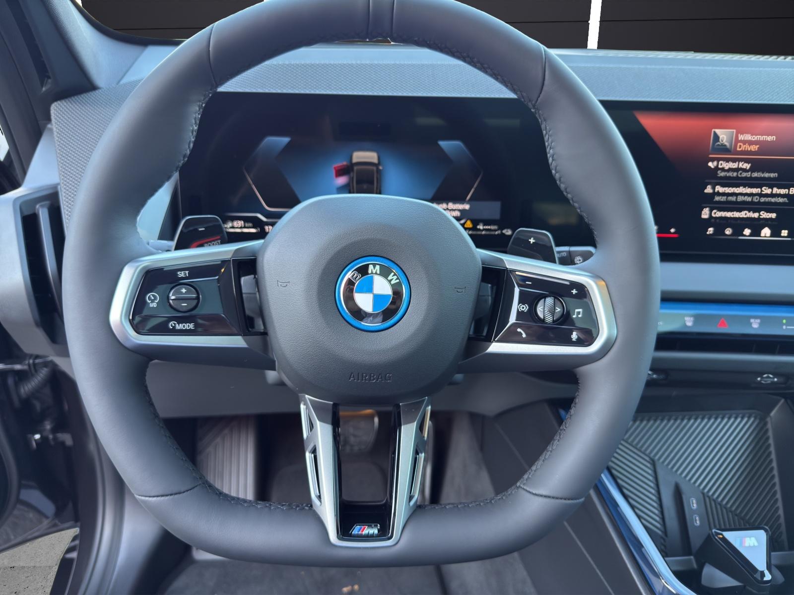 BMW X3 30e xDrive-image-14