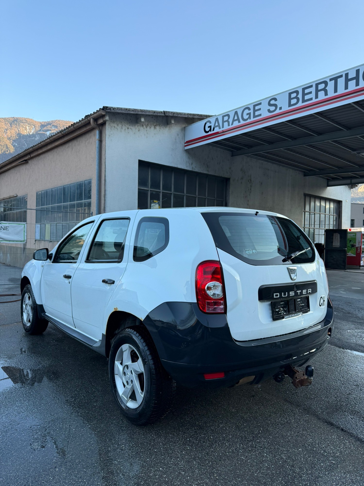 DACIA Duster 1.6 Ambiance 4x4-image-3