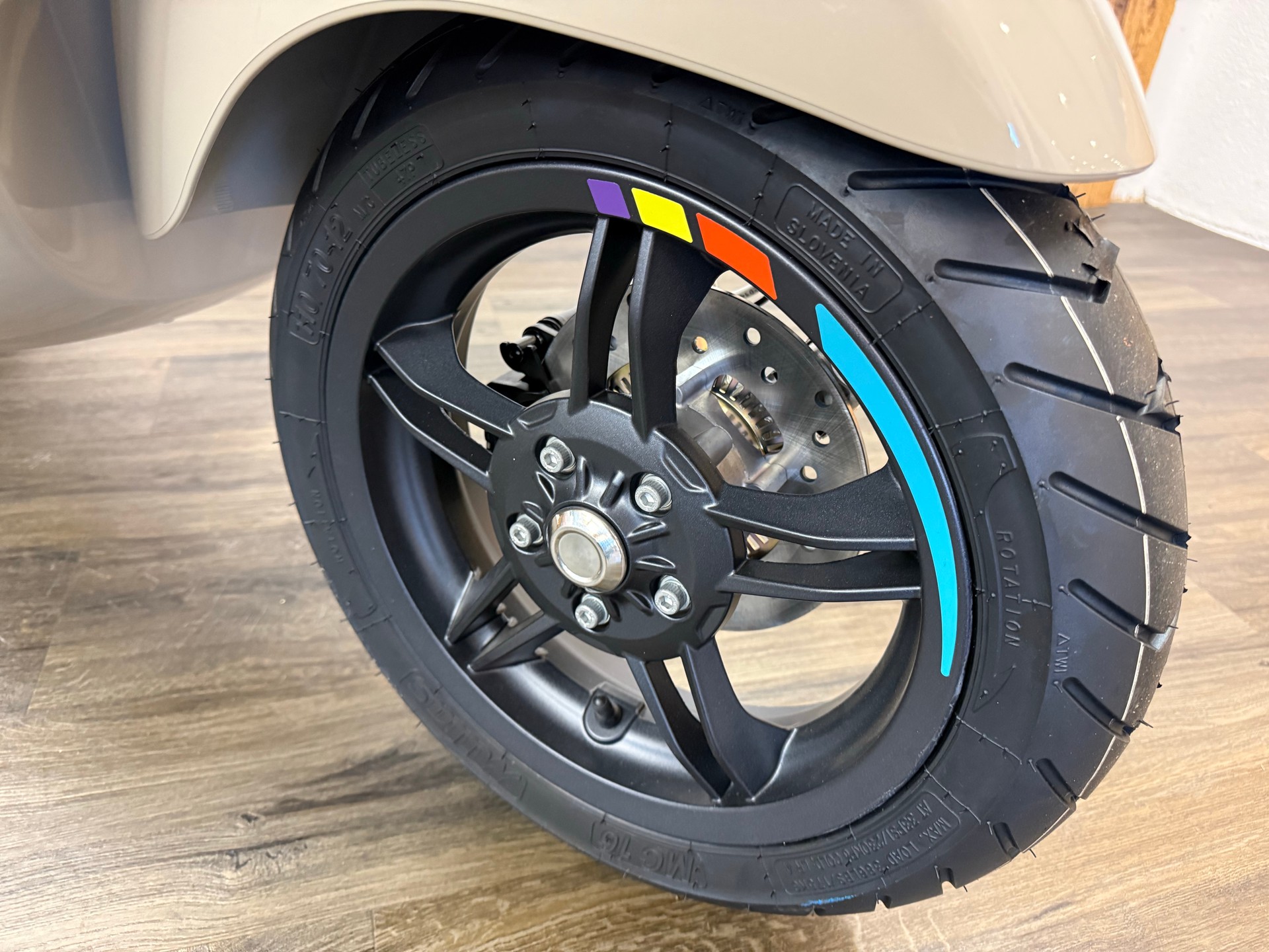 PIAGGIO Vespa 125 Primavera Sport Euro 5+-image-7